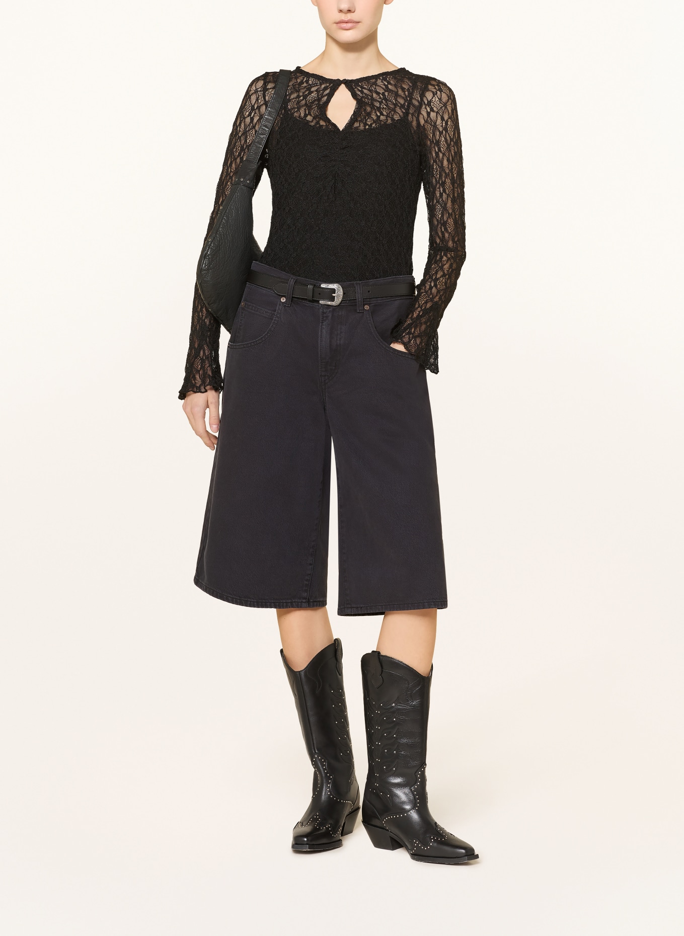 Levi's® Jeans-Bermudas: 04 Blacks