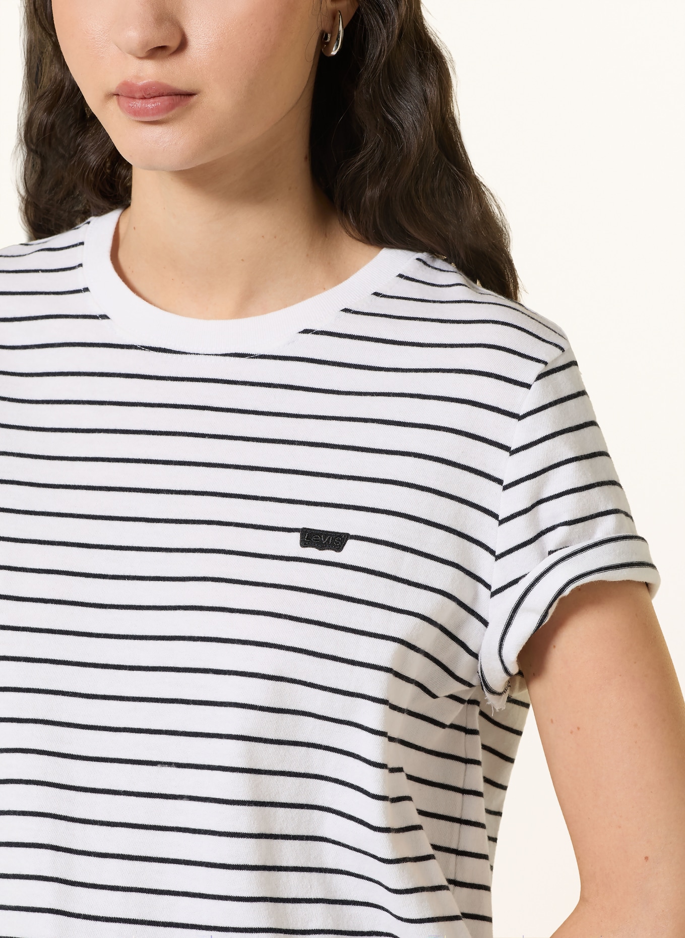 Levi's® tričko: BÍLÁ / TMAVĚ MODRÁ