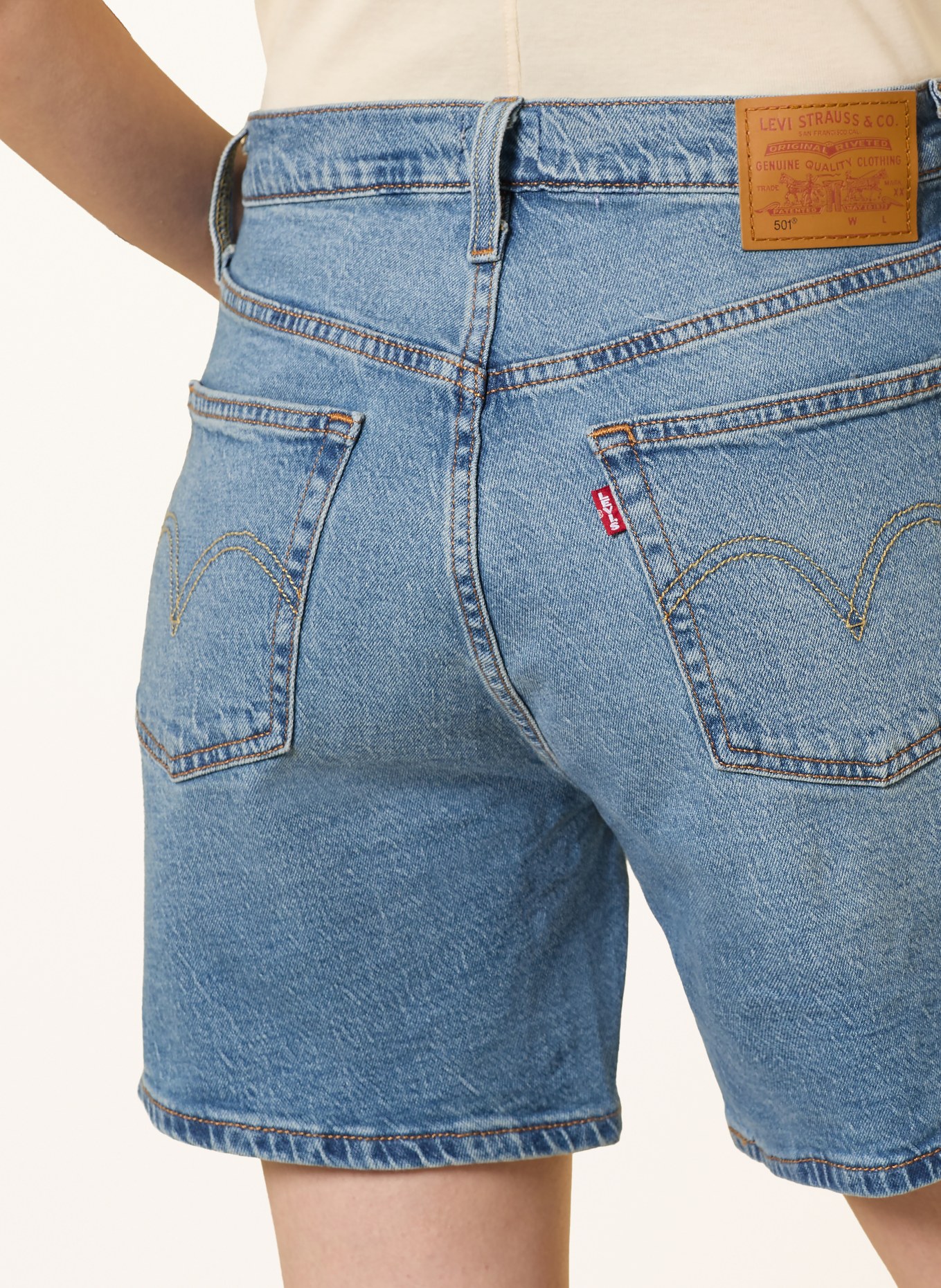 Levi's® Džínové šortky 501 MID THIGH: 06 Med Indigo - Worn In