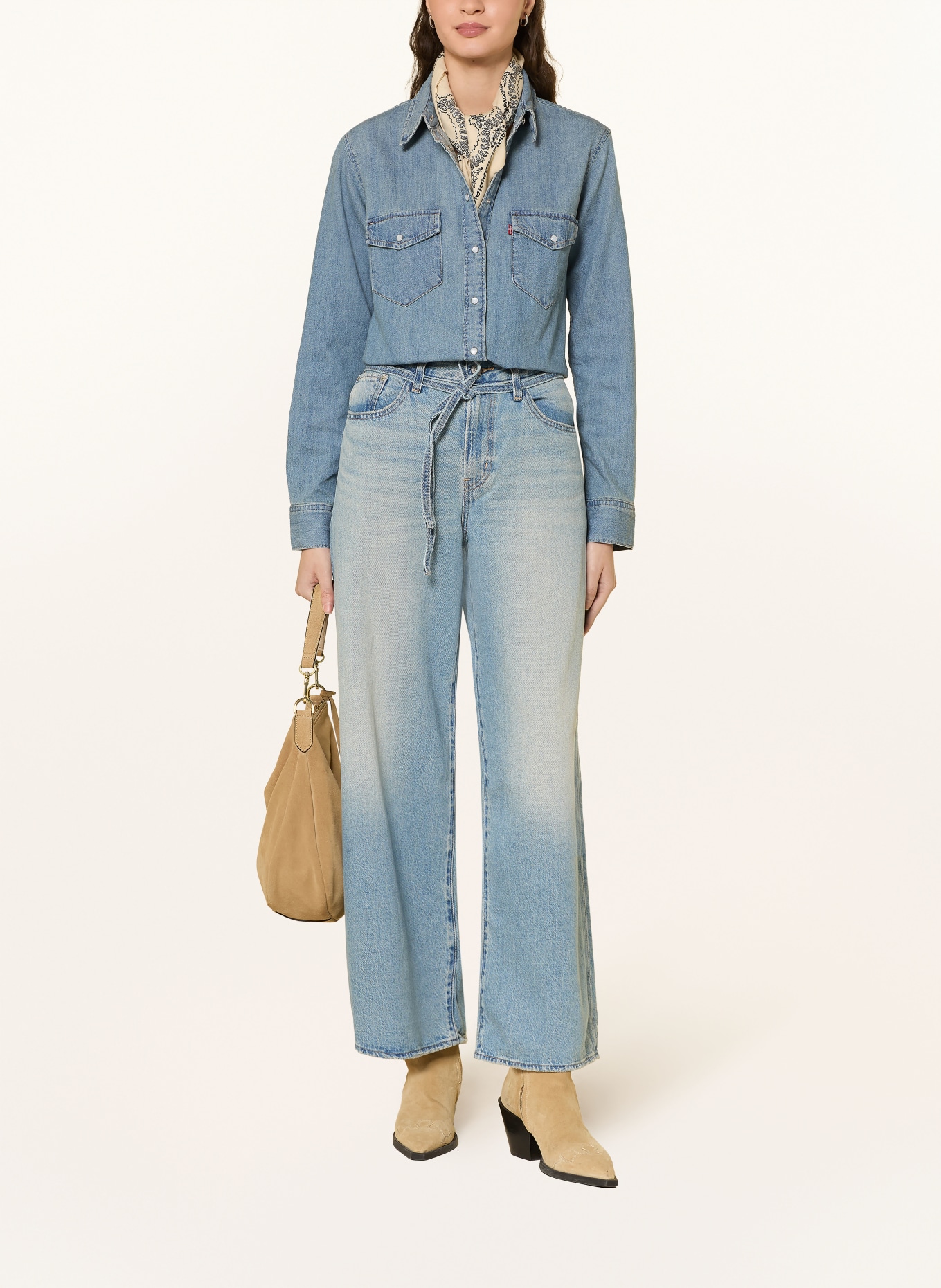 Levi's® džínová košile: MODRÁ