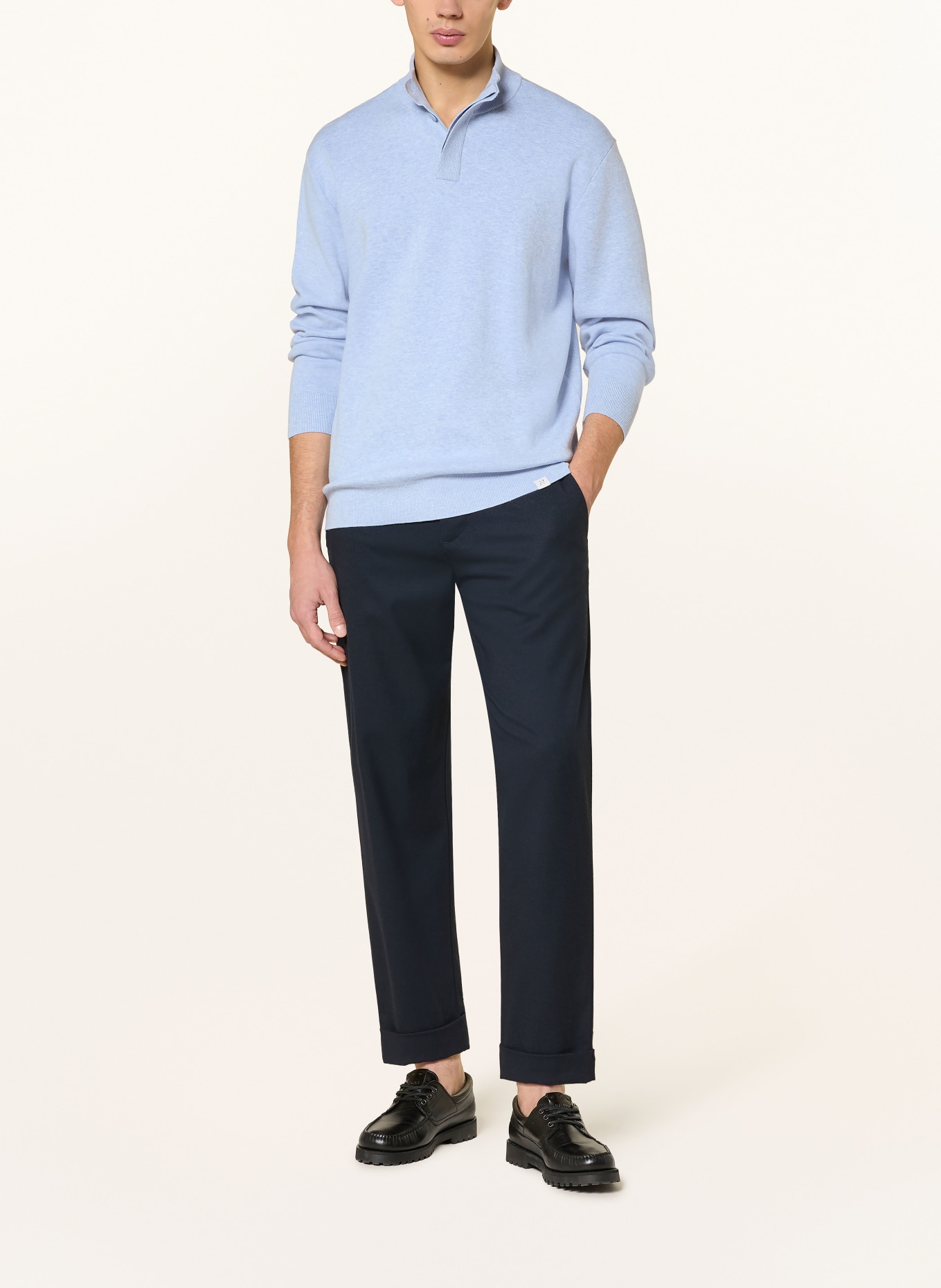 NOWADAYS Troyer: HELLBLAU