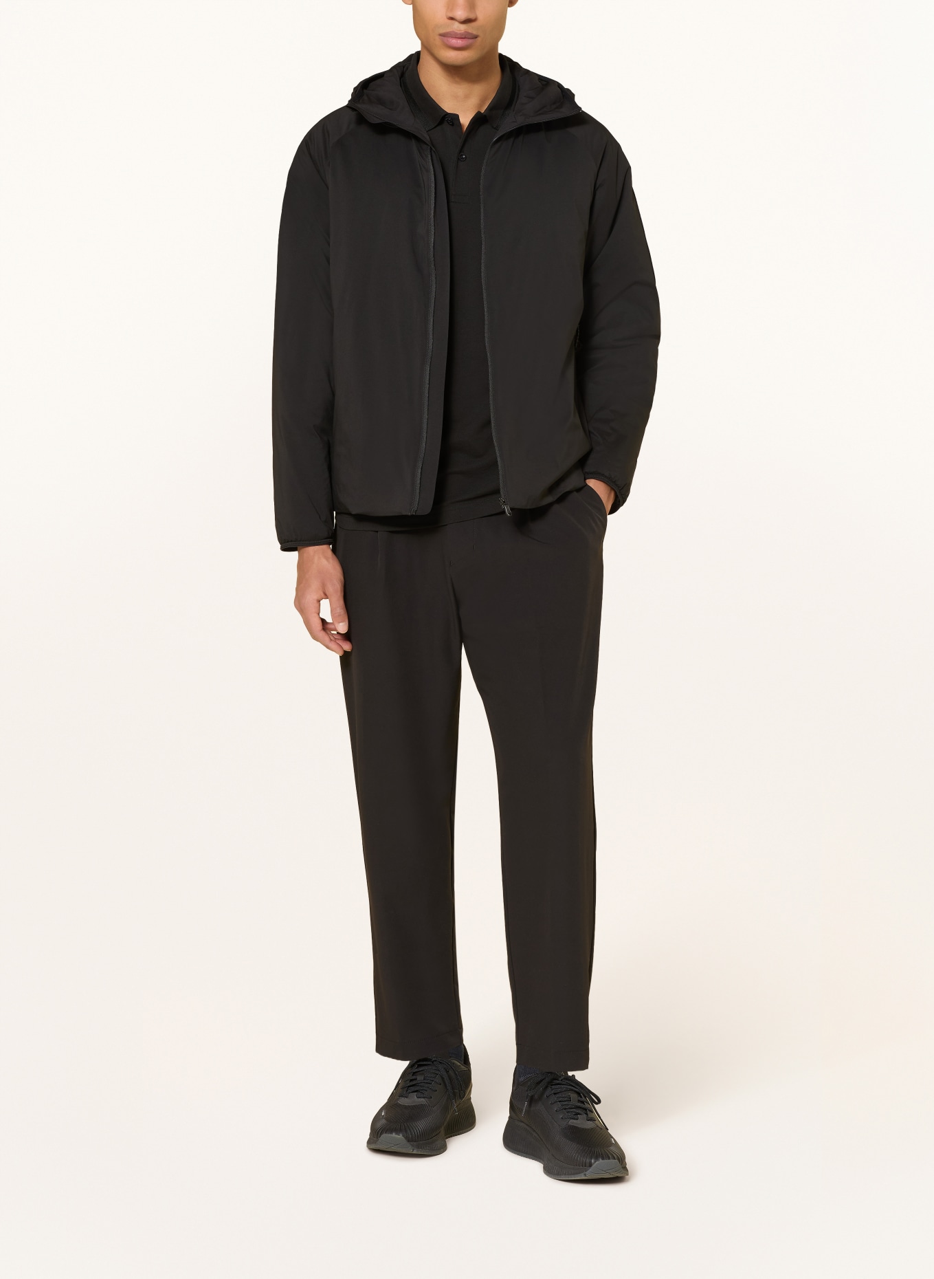 BOSS Bunda LITE-X: ČERNÁ