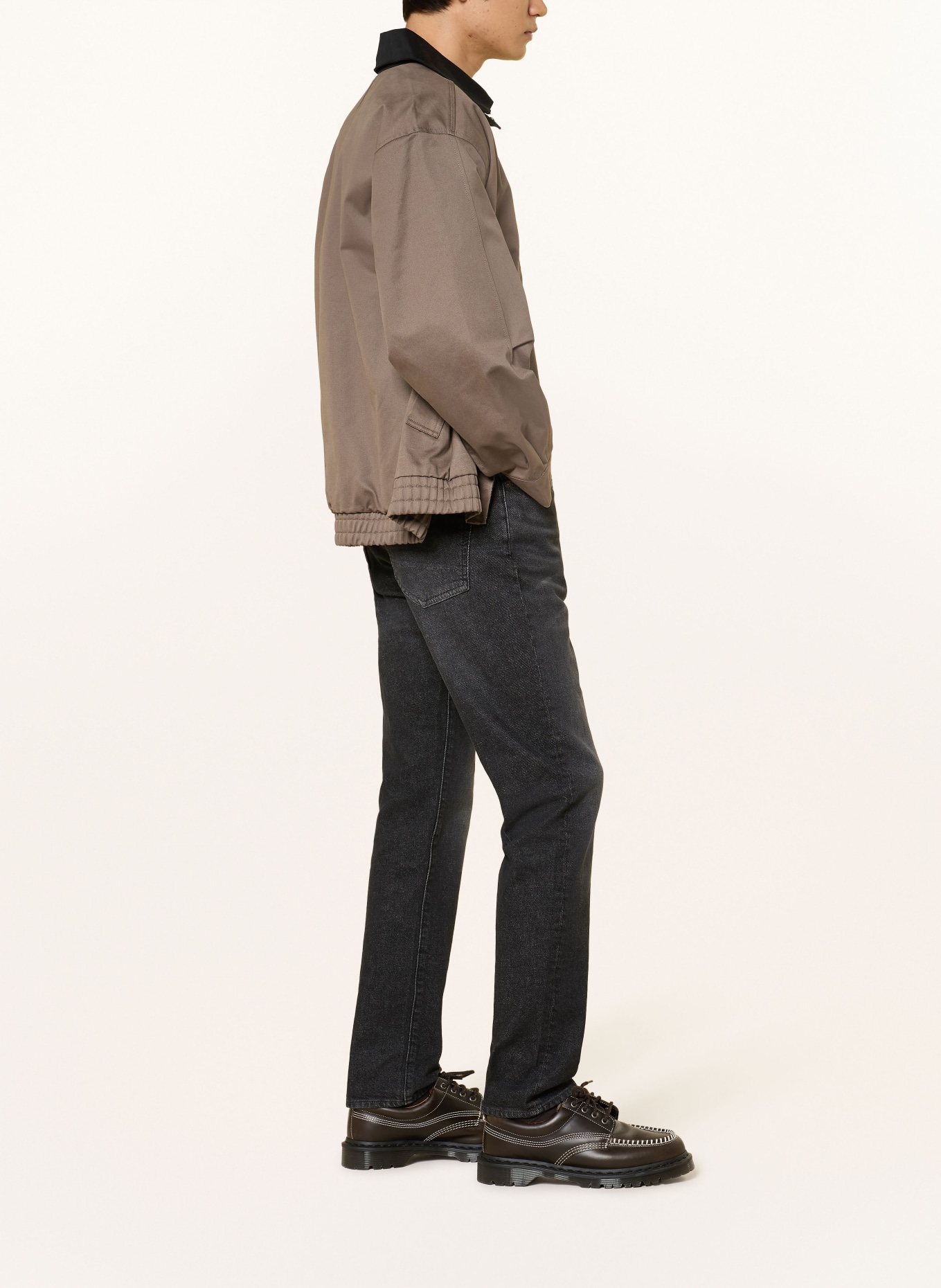 G-Star Jeans Slim Fit: C608 worn in blackbird