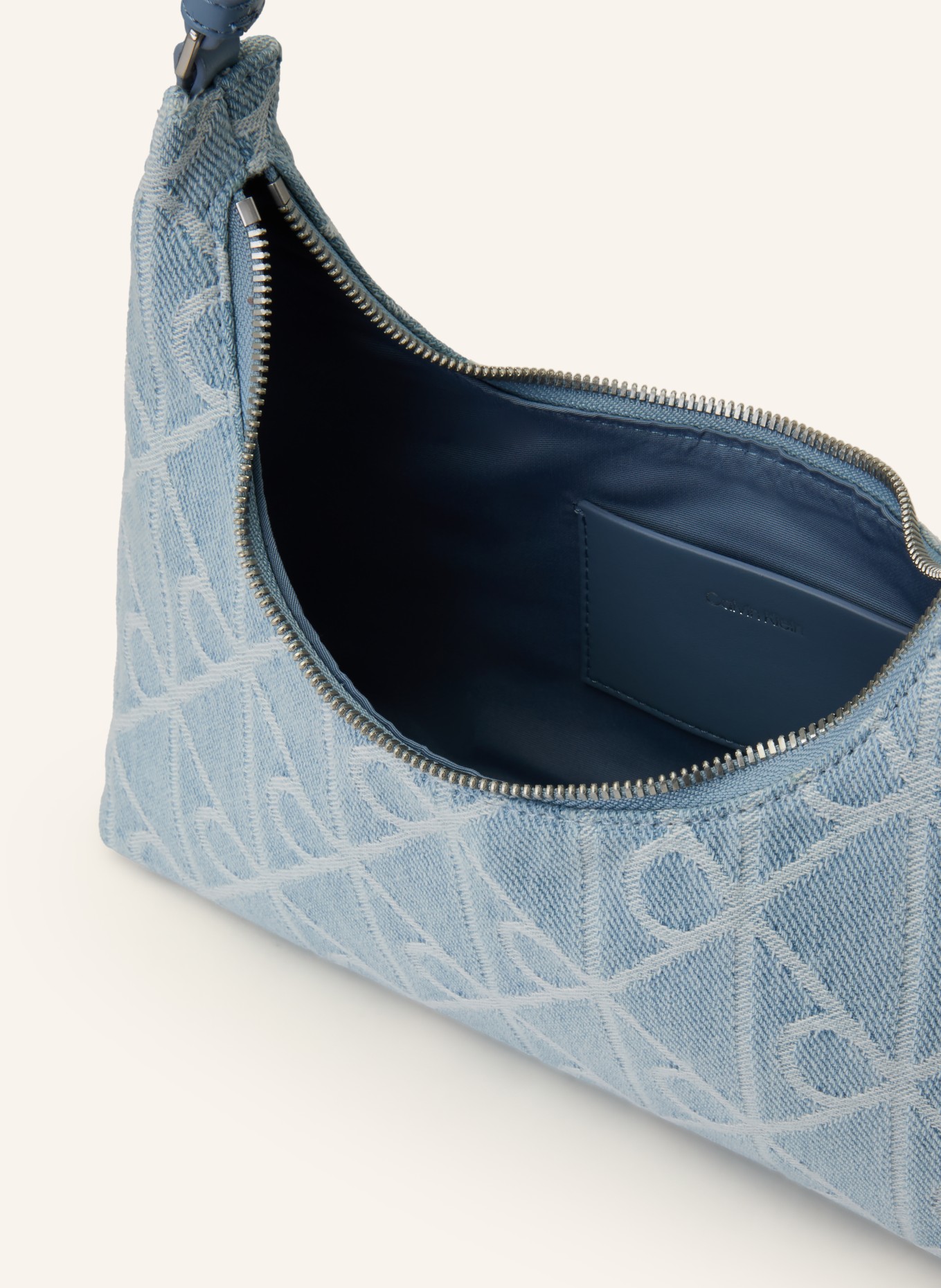 Calvin Klein Schultertasche: HELLBLAU