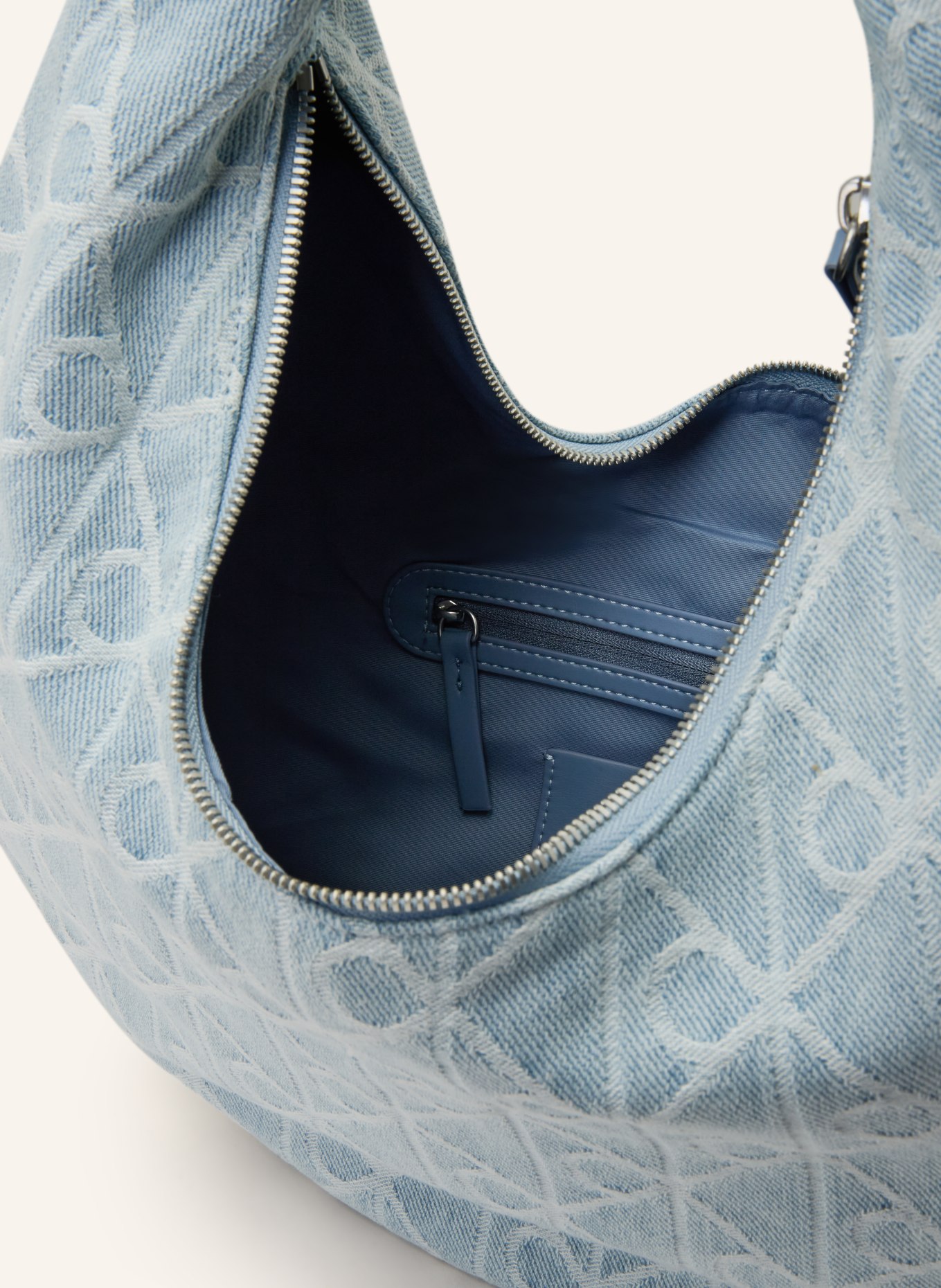Calvin Klein Beuteltasche: HELLBLAU / BLAU