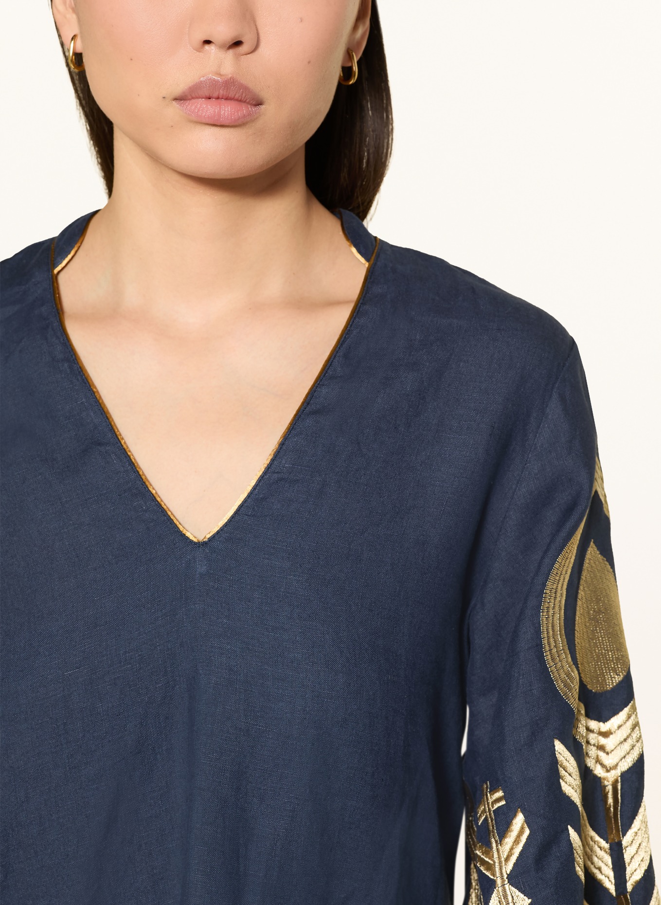 Greek Archaic Kori Strandkleid FEATHER aus Leinen: DUNKELBLAU / GOLD