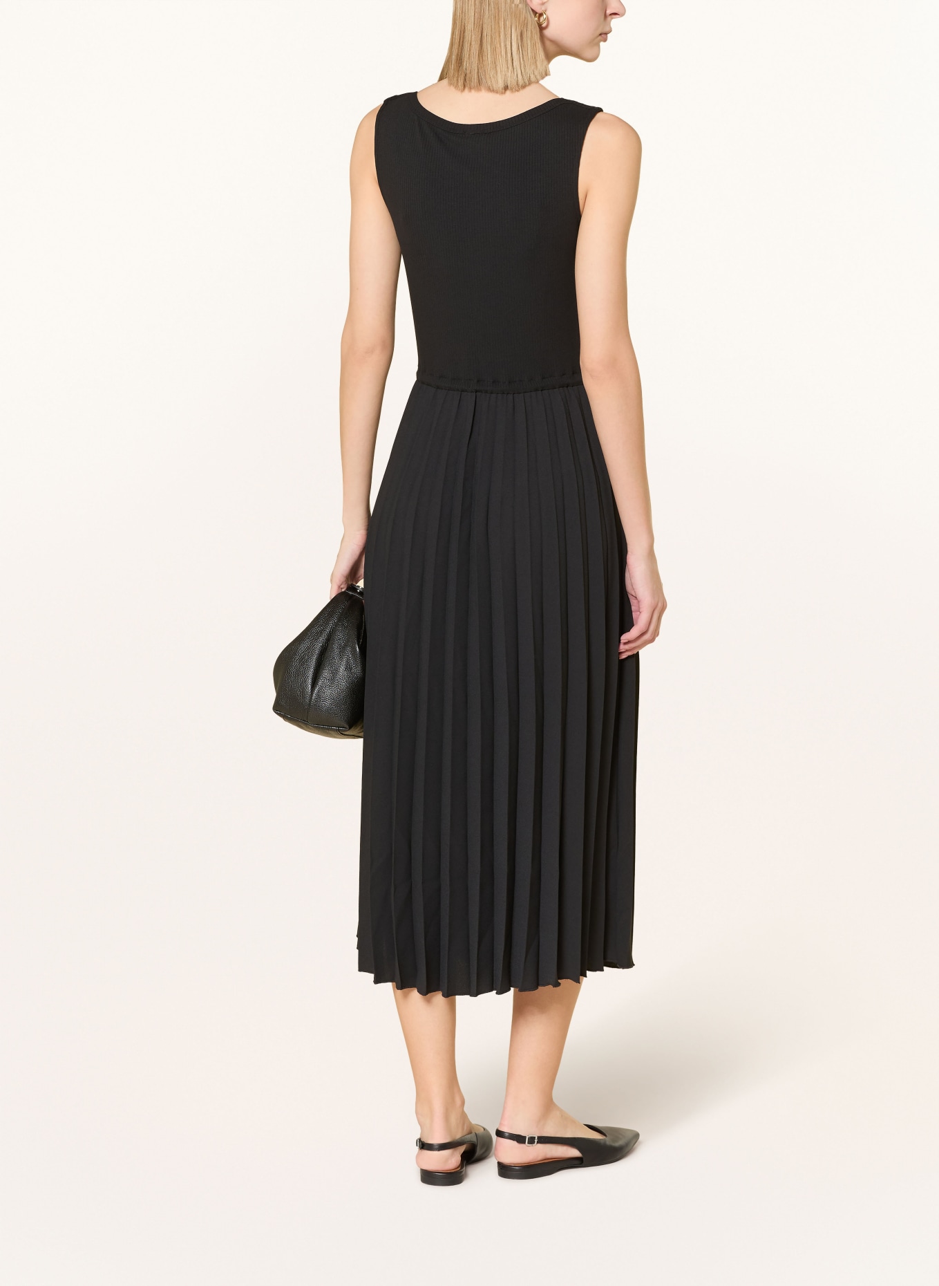 TOMMY HILFIGER Kleid im Materialmix mit Plissees: SCHWARZ