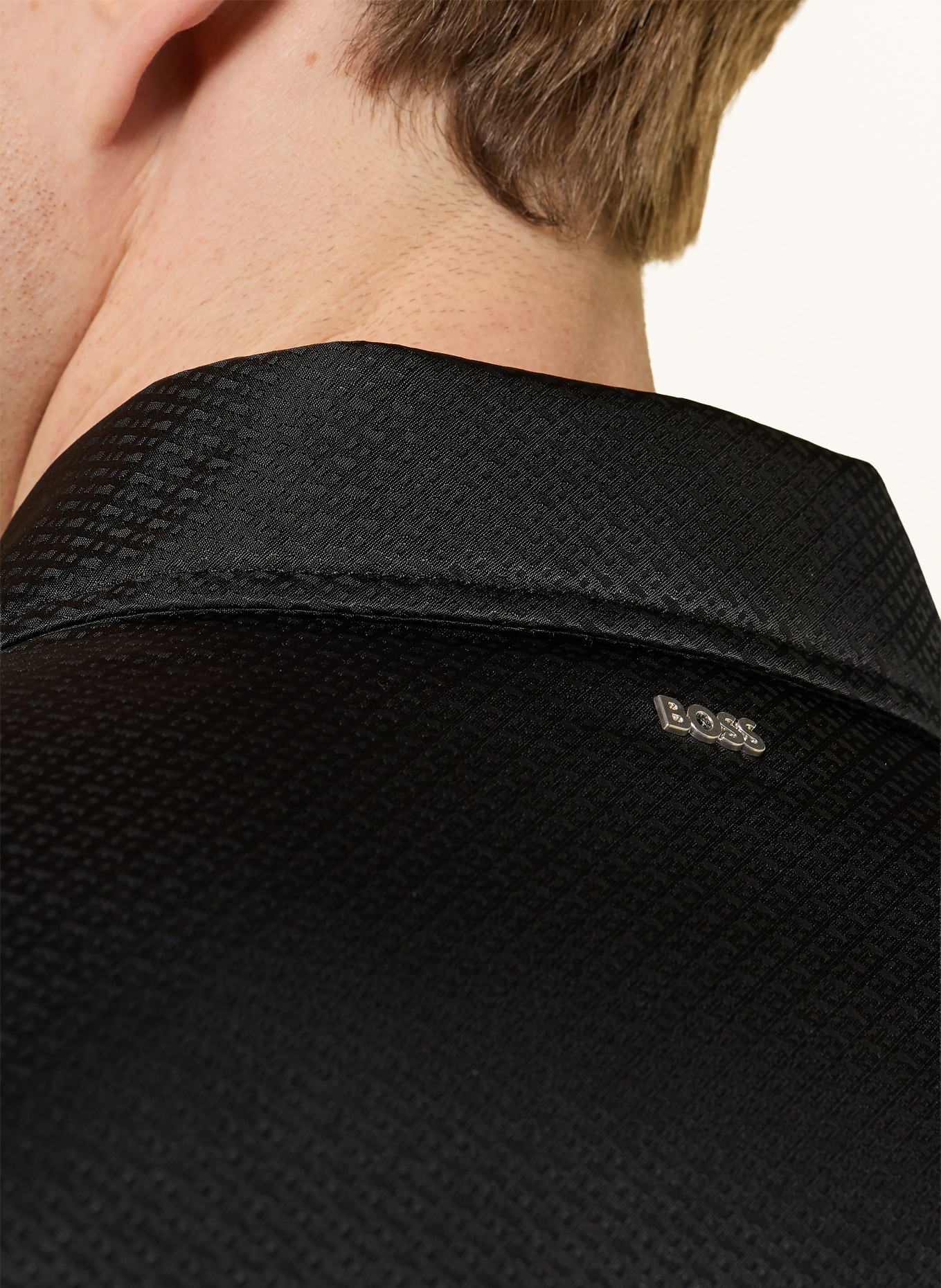 BOSS Žakárová bunda CRESTELL: ČERNÁ