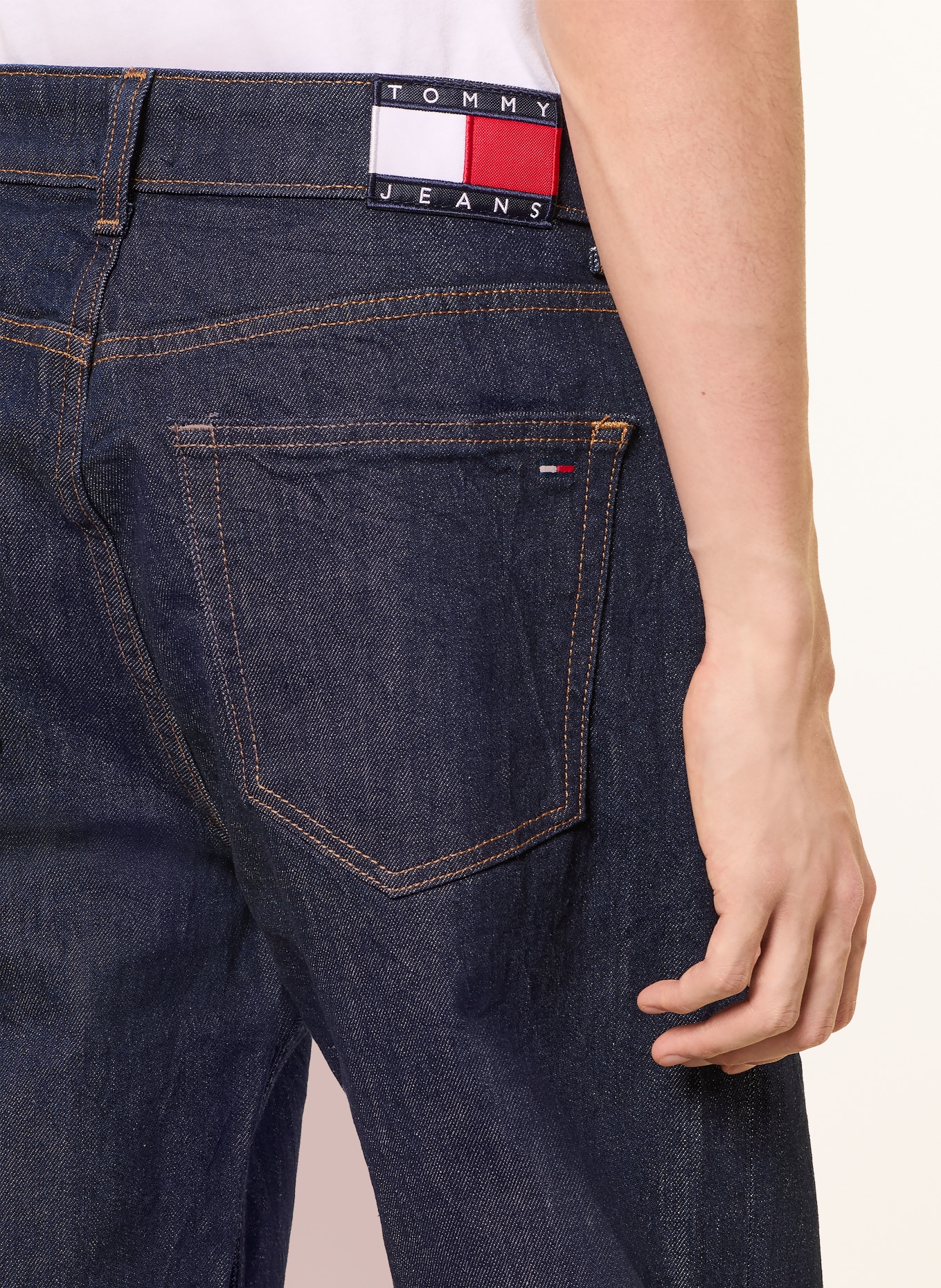 TOMMY JEANS Jeans SONNY Regular Tapered Fit: 1BK Denim Dark