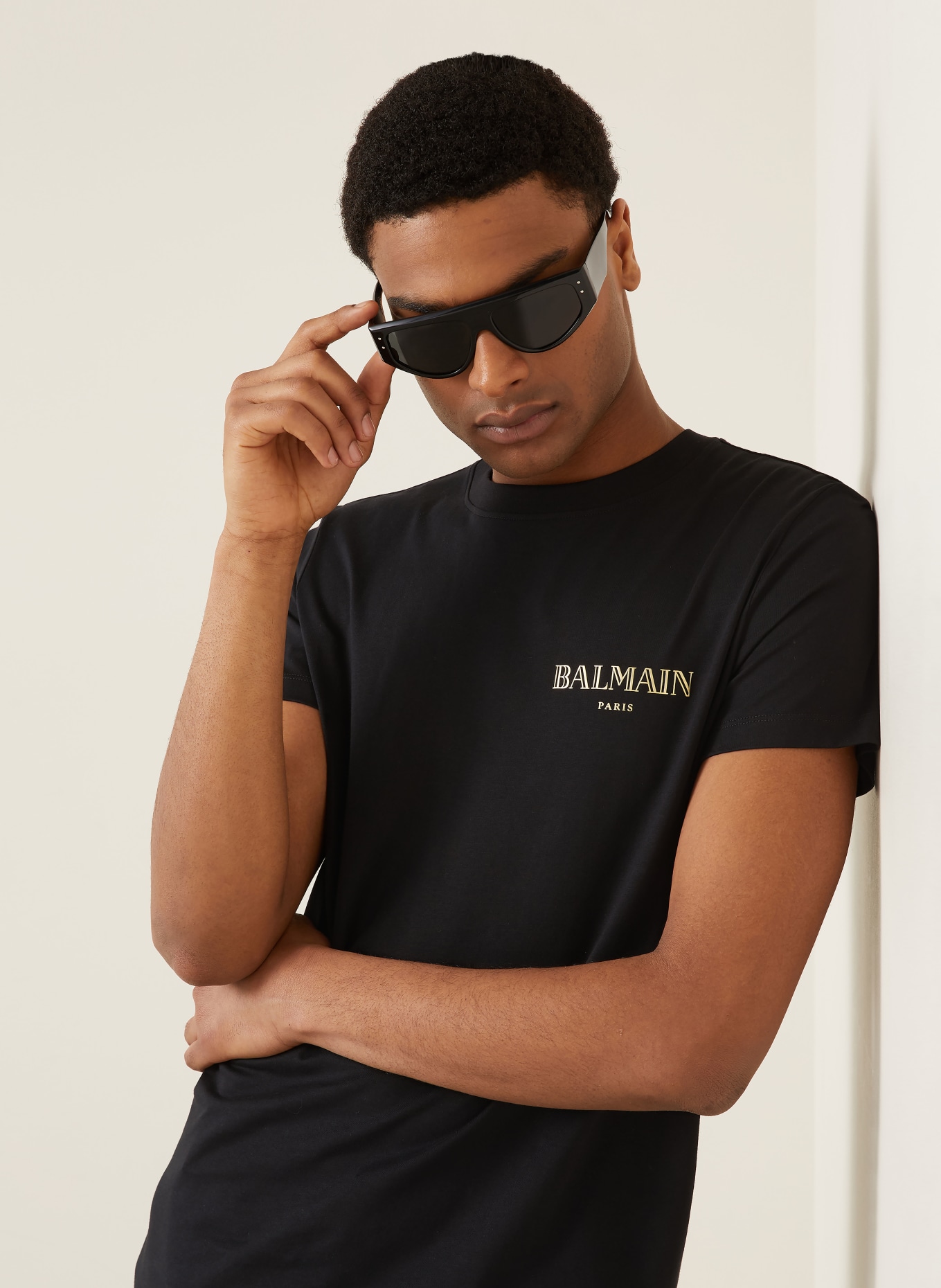 BALMAIN T-shirt: BLACK / GOLD