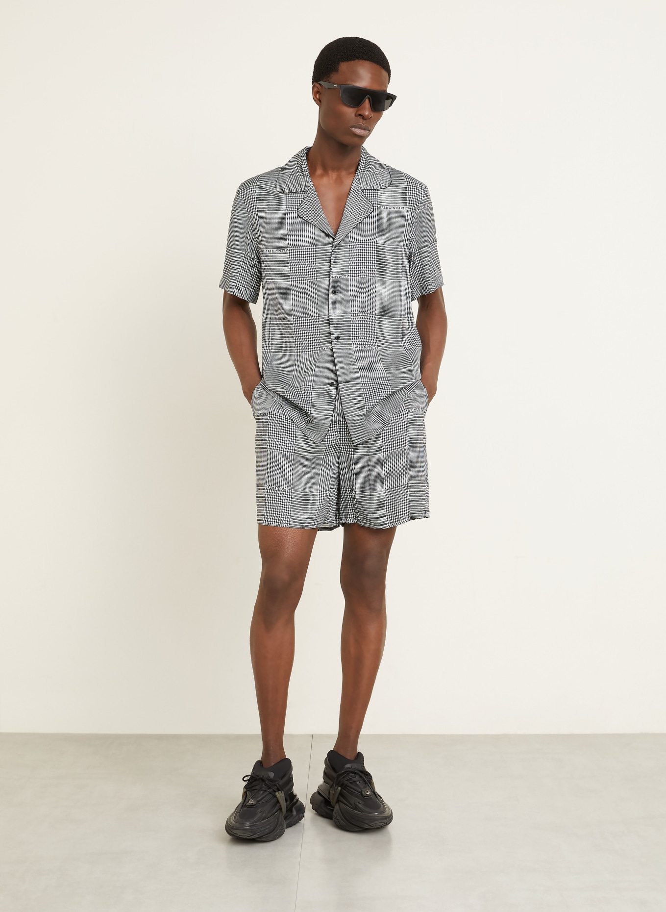 BALMAIN Schlafshorts: SCHWARZ / WEISS