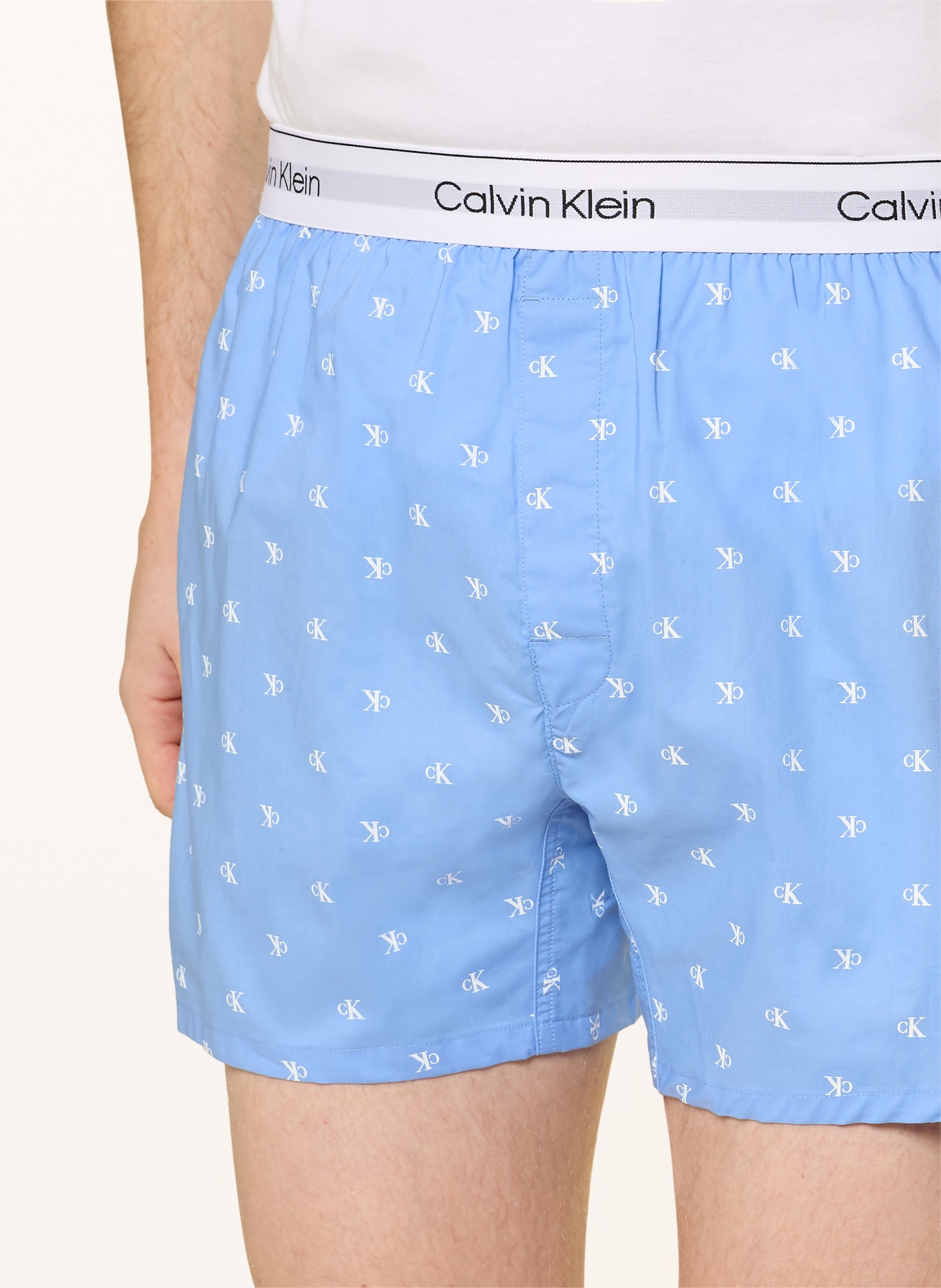 Calvin Klein Shorty-Schlafanzug: WEISS / BLAU