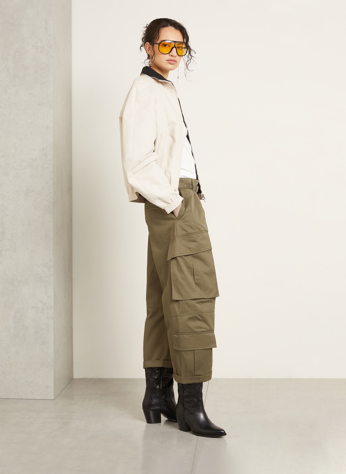 Acne Studios Cargohose: KHAKI