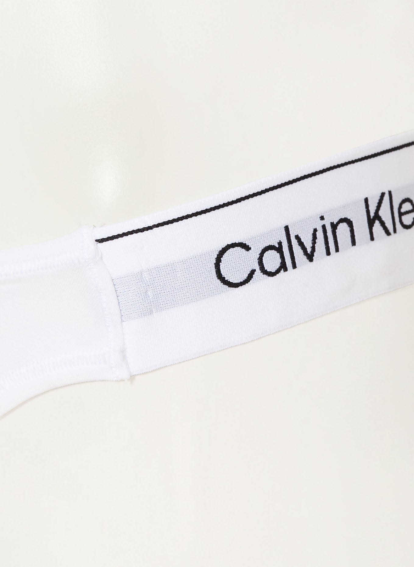 Calvin Klein String ICON COTTON MODAL: WEISS / HELLGRAU / SCHWARZ