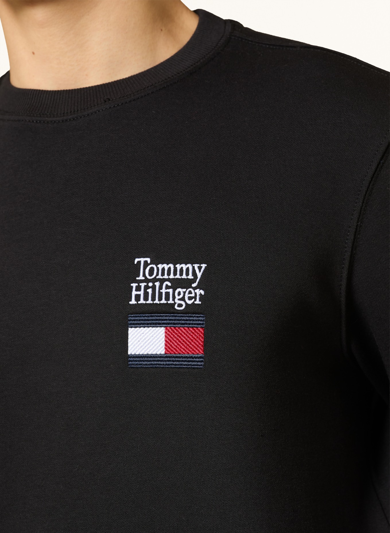 TOMMY HILFIGER bluza: CZARNY