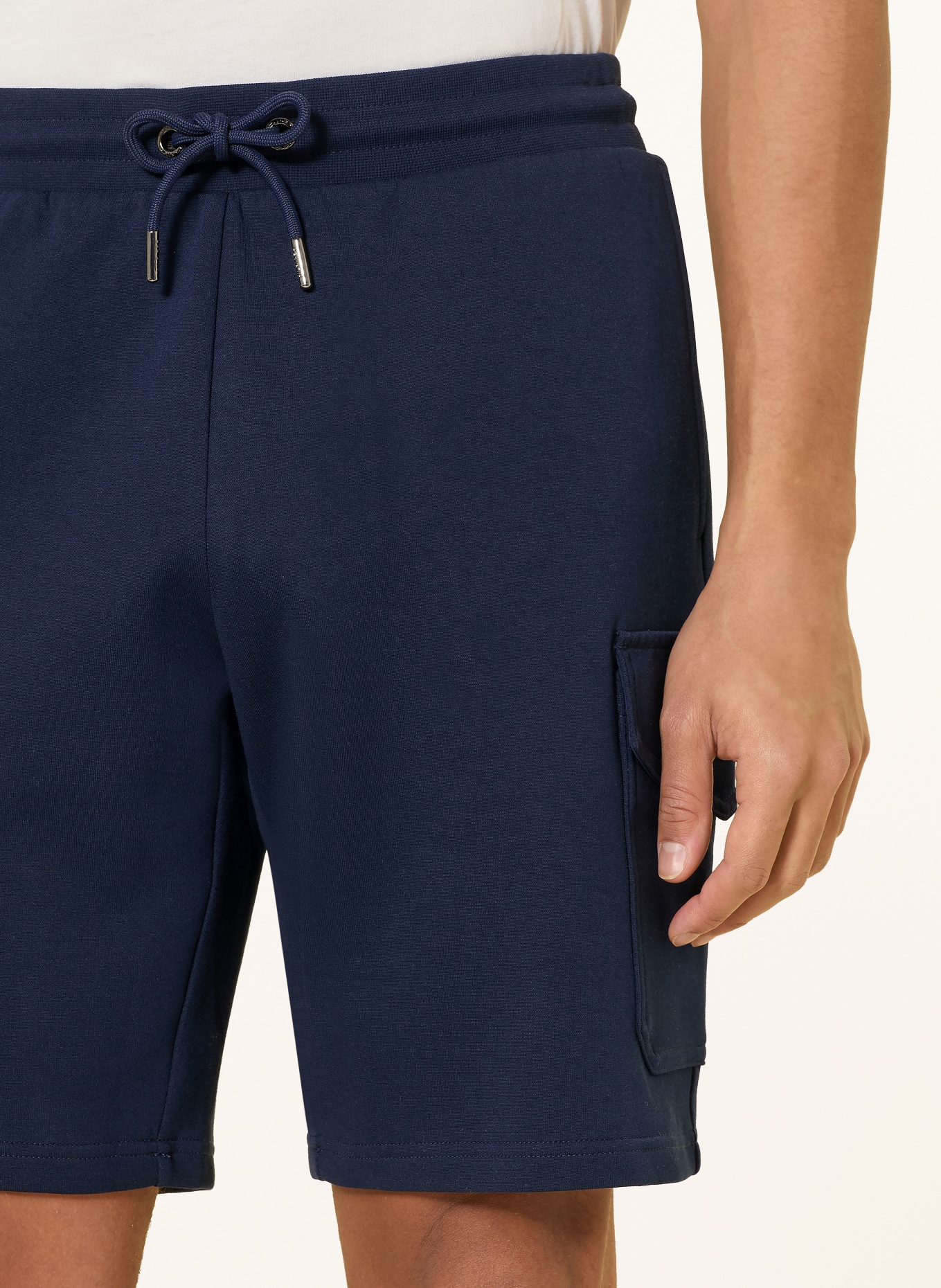 TOMMY HILFIGER Sweatshorts: DUNKELBLAU