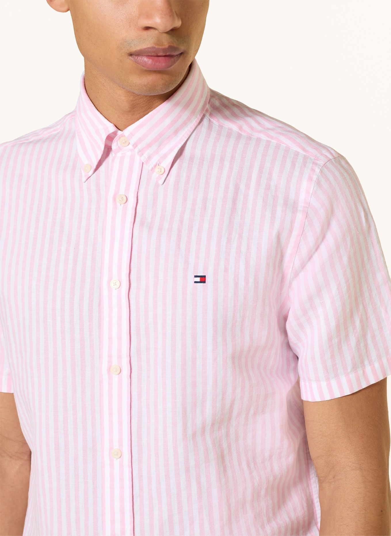 TOMMY HILFIGER Kurzarm-Hemd Regular Fit mit Leinen: ROSA / WEISS