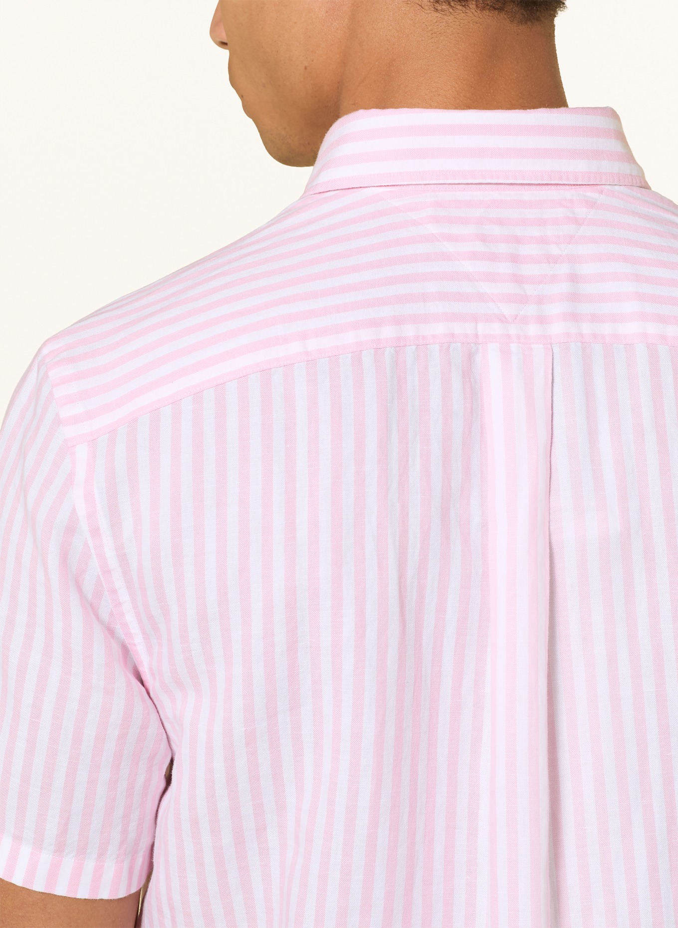 TOMMY HILFIGER Kurzarm-Hemd Regular Fit mit Leinen: ROSA / WEISS