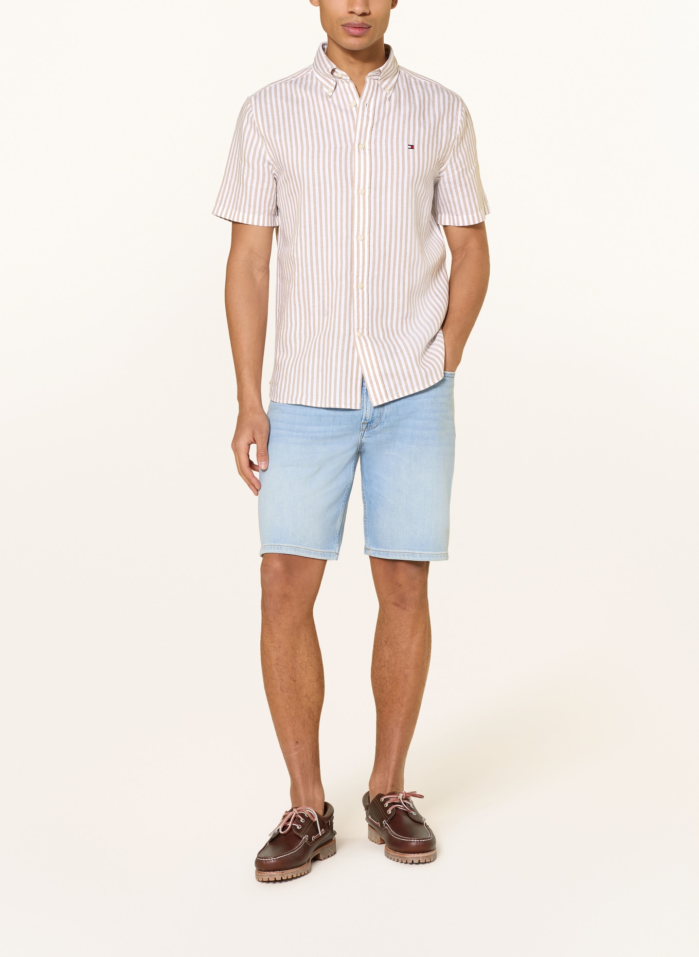 TOMMY HILFIGER Kurzarm-Hemd Regular Fit mit Leinen: BEIGE / WEISS