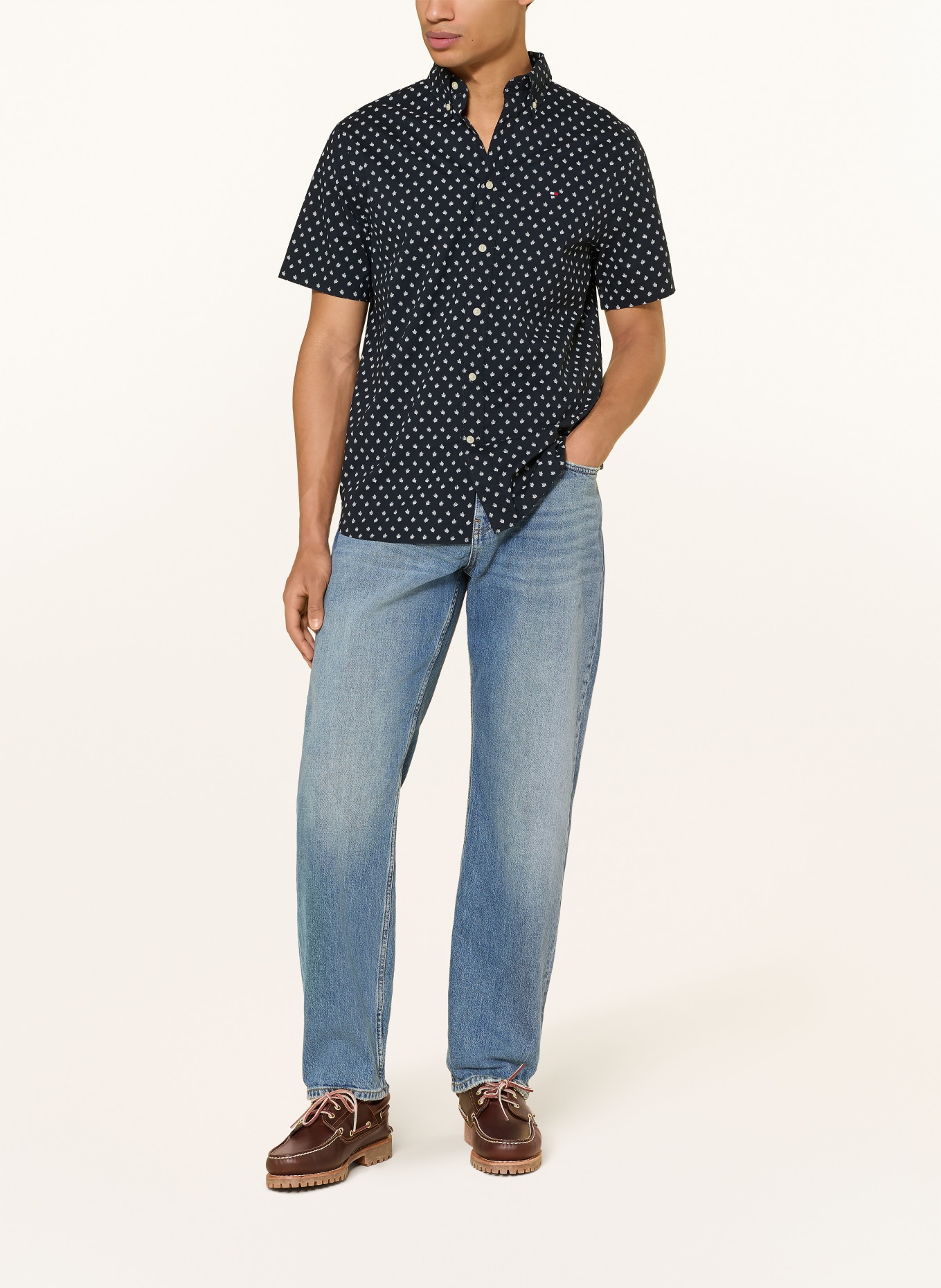 TOMMY HILFIGER Kurzarm-Hemd: DUNKELBLAU / WEISS