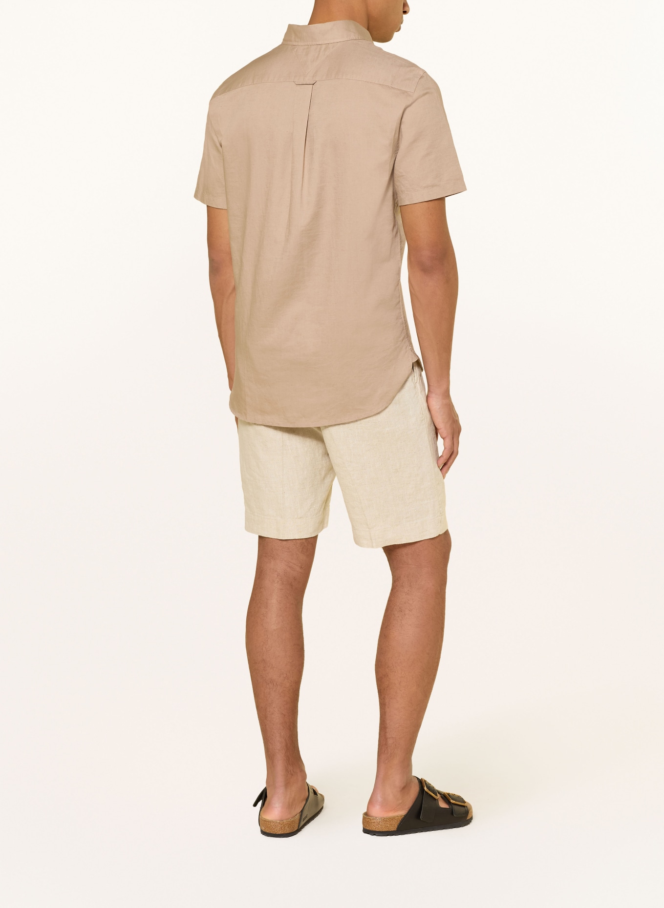 TOMMY HILFIGER Korte mouwen overhemd Regular Fit met linnen: LICHTBRUIN