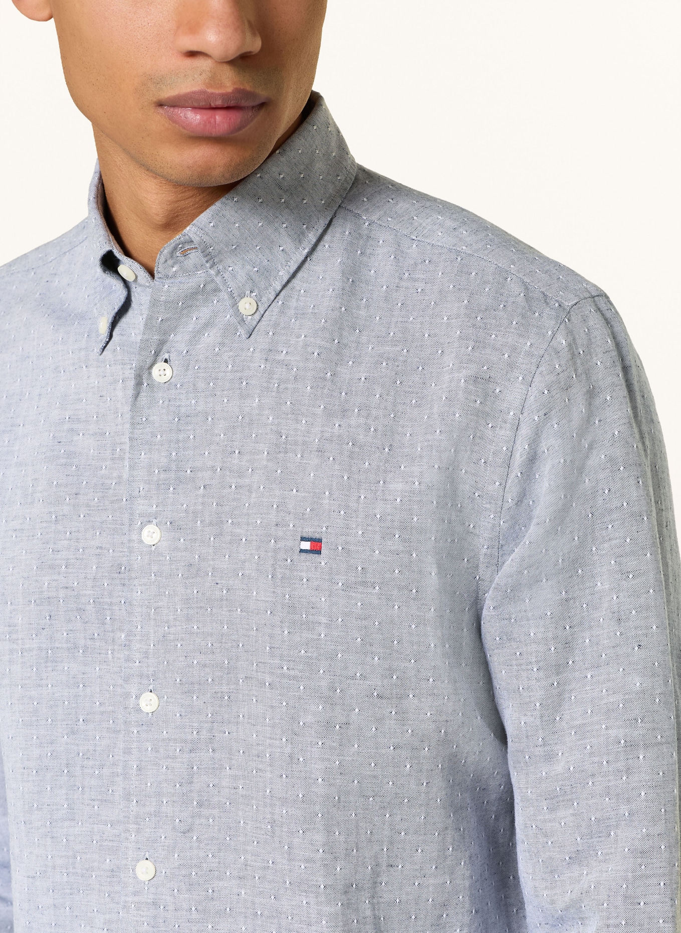 TOMMY HILFIGER Košile Regular Fit s lnem: TMAVĚ MODRÁ / BÍLÁ