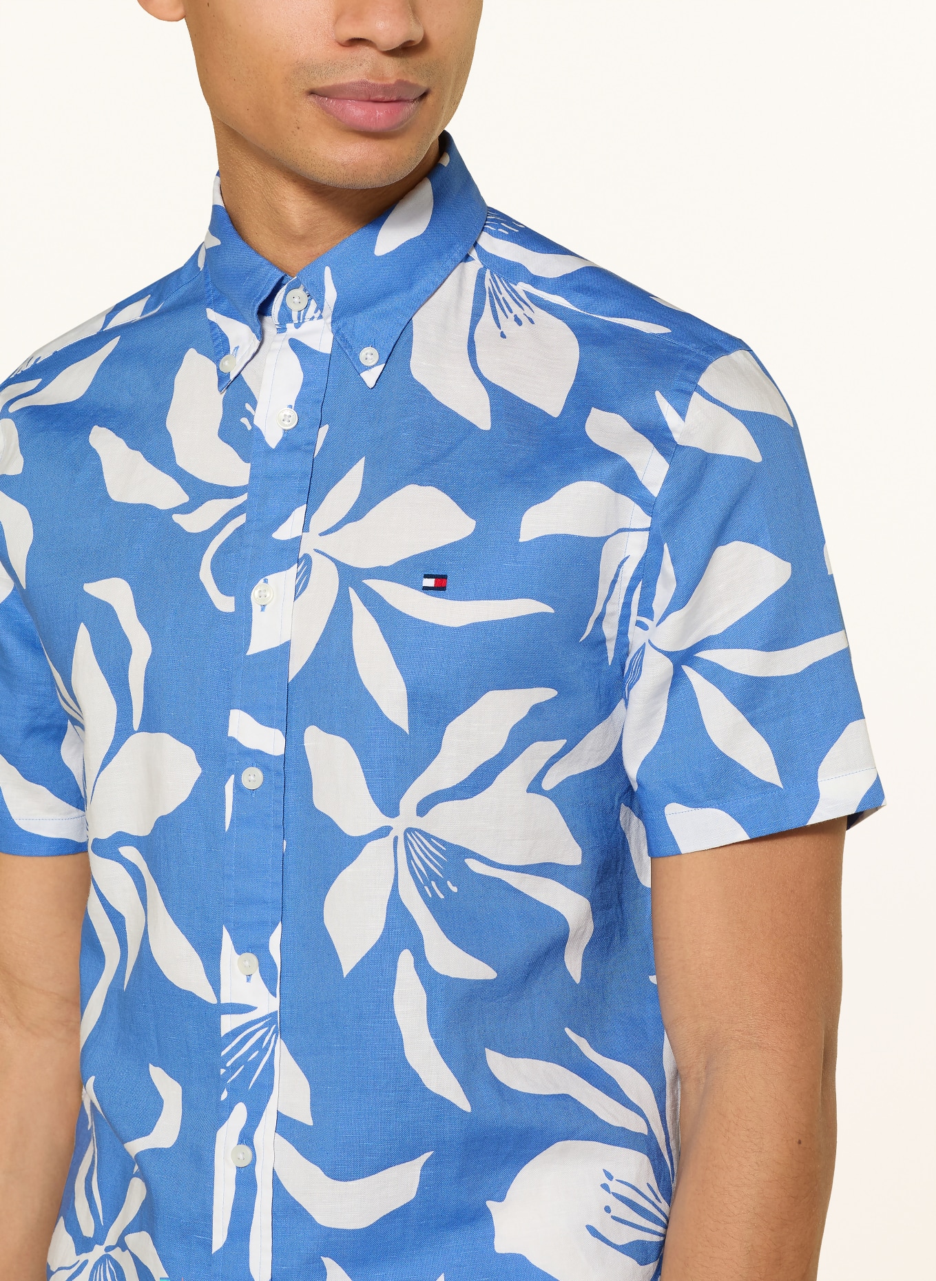 TOMMY HILFIGER Košile s krátkým rukávem Regular Fit s lnem: MODRÁ / BÍLÁ