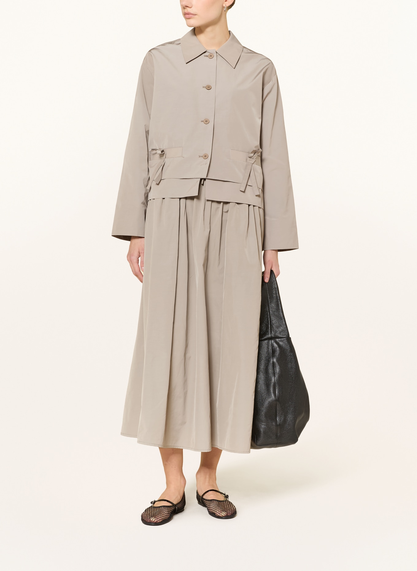 SOFIE SCHNOOR boxy jacket: TAUPE