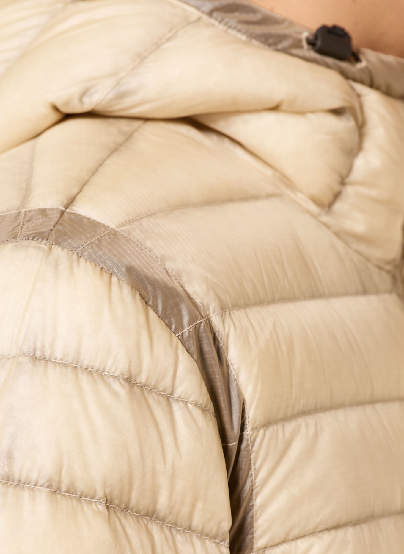 C.P. COMPANY Lightweight-Daunenjacke: BEIGE / TAUPE / SCHWARZ