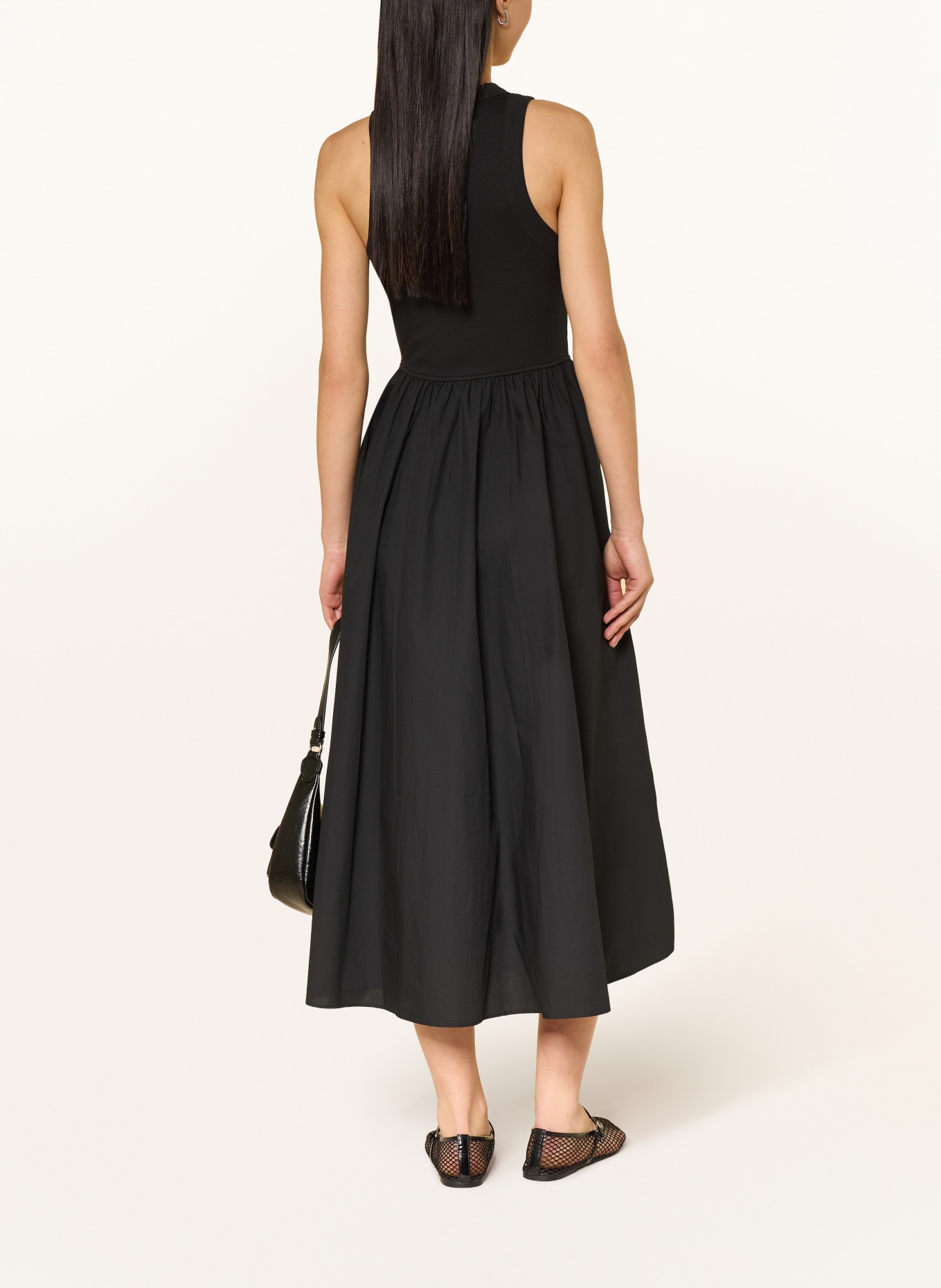 TOMMY JEANS Kleid im Materialmix: SCHWARZ