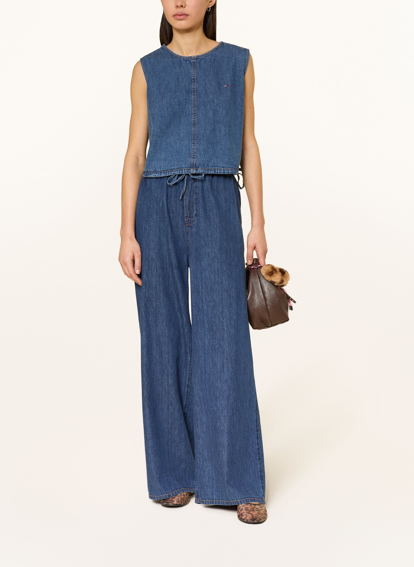 TOMMY JEANS Hose in Jeansoptik: BLAU