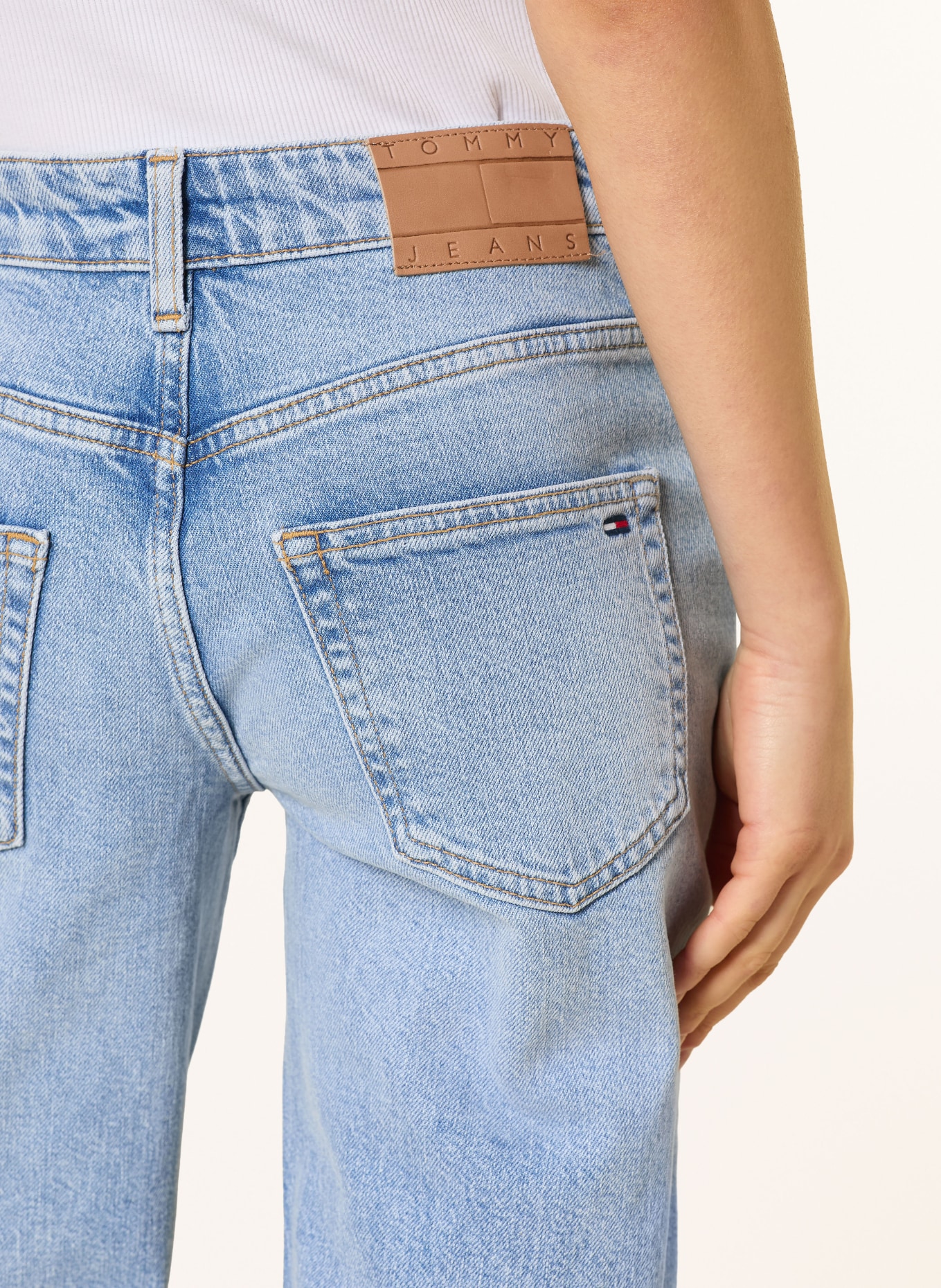 TOMMY JEANS Straight Jeans SOPHIE: 1AB Denim Light