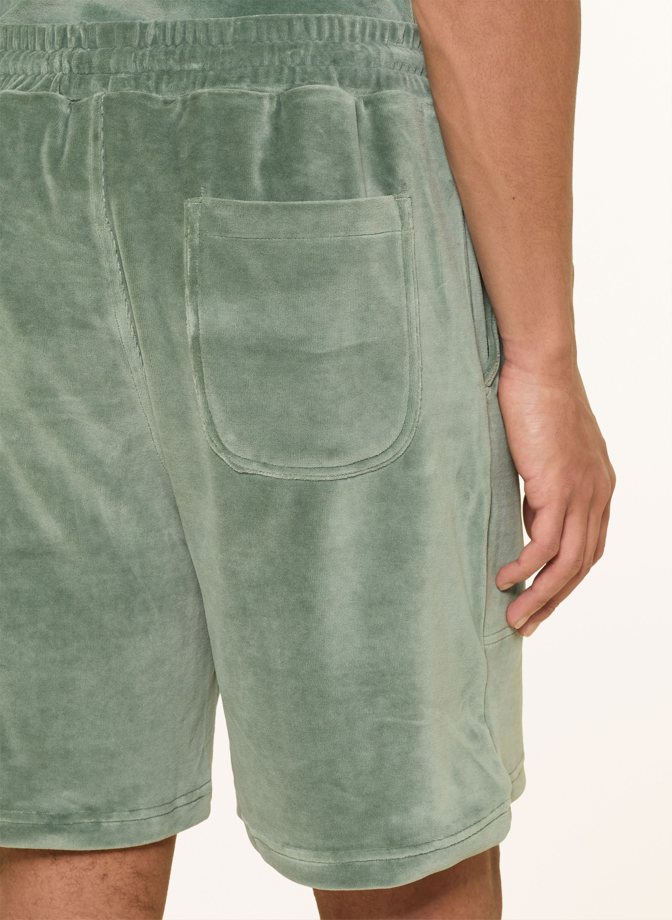 OAS Frotteeshorts NICOLA: GRÜN