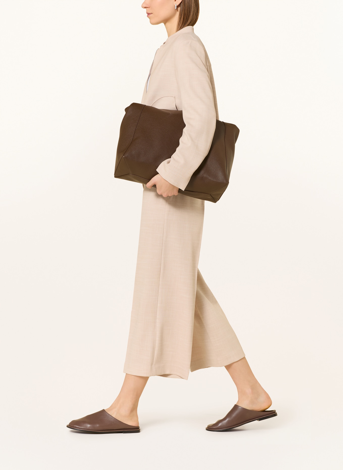 comma Culotte: BEIGE