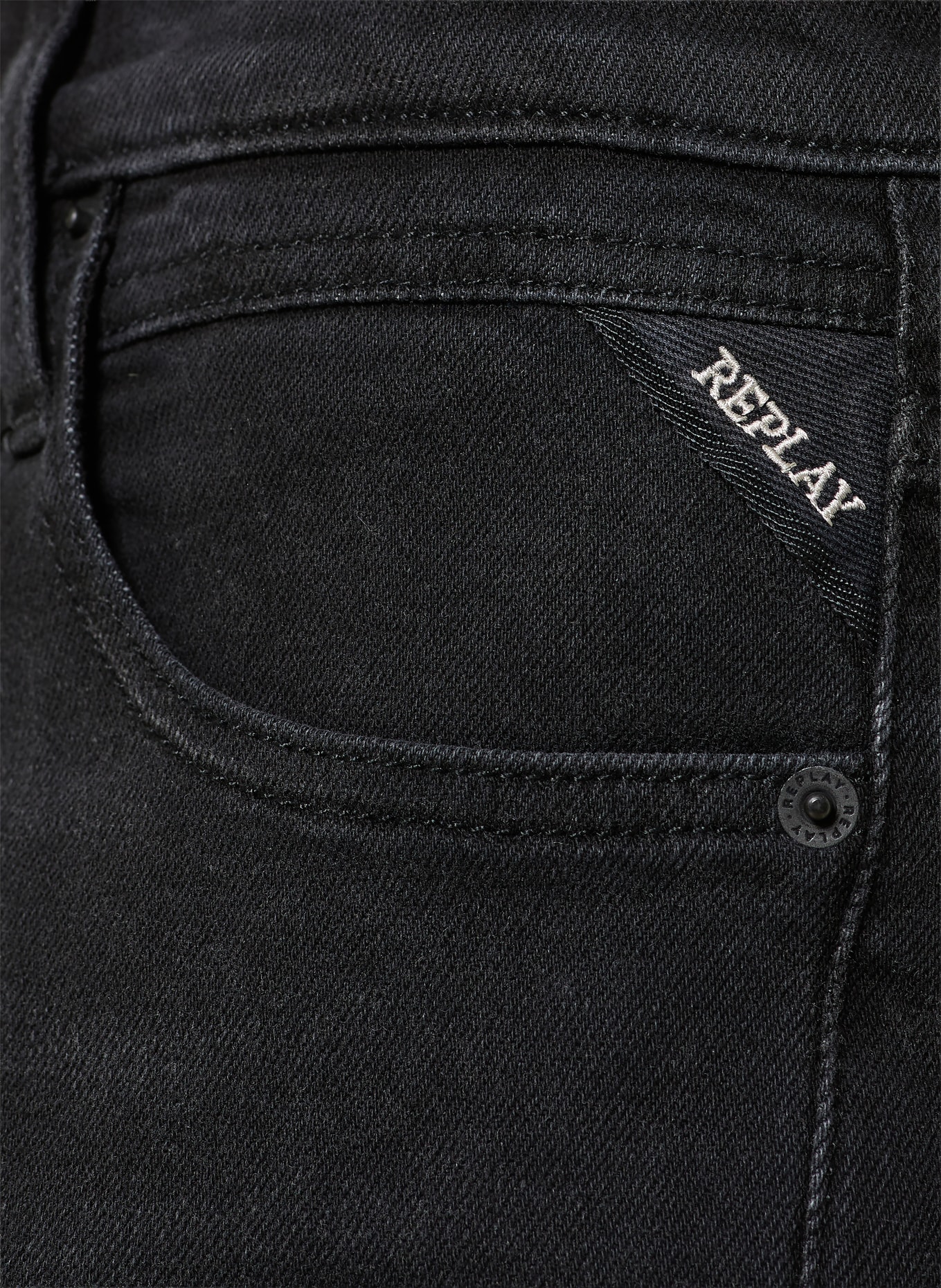 REPLAY Straight Fit Jeans: 099 BLACK DELAVÈ