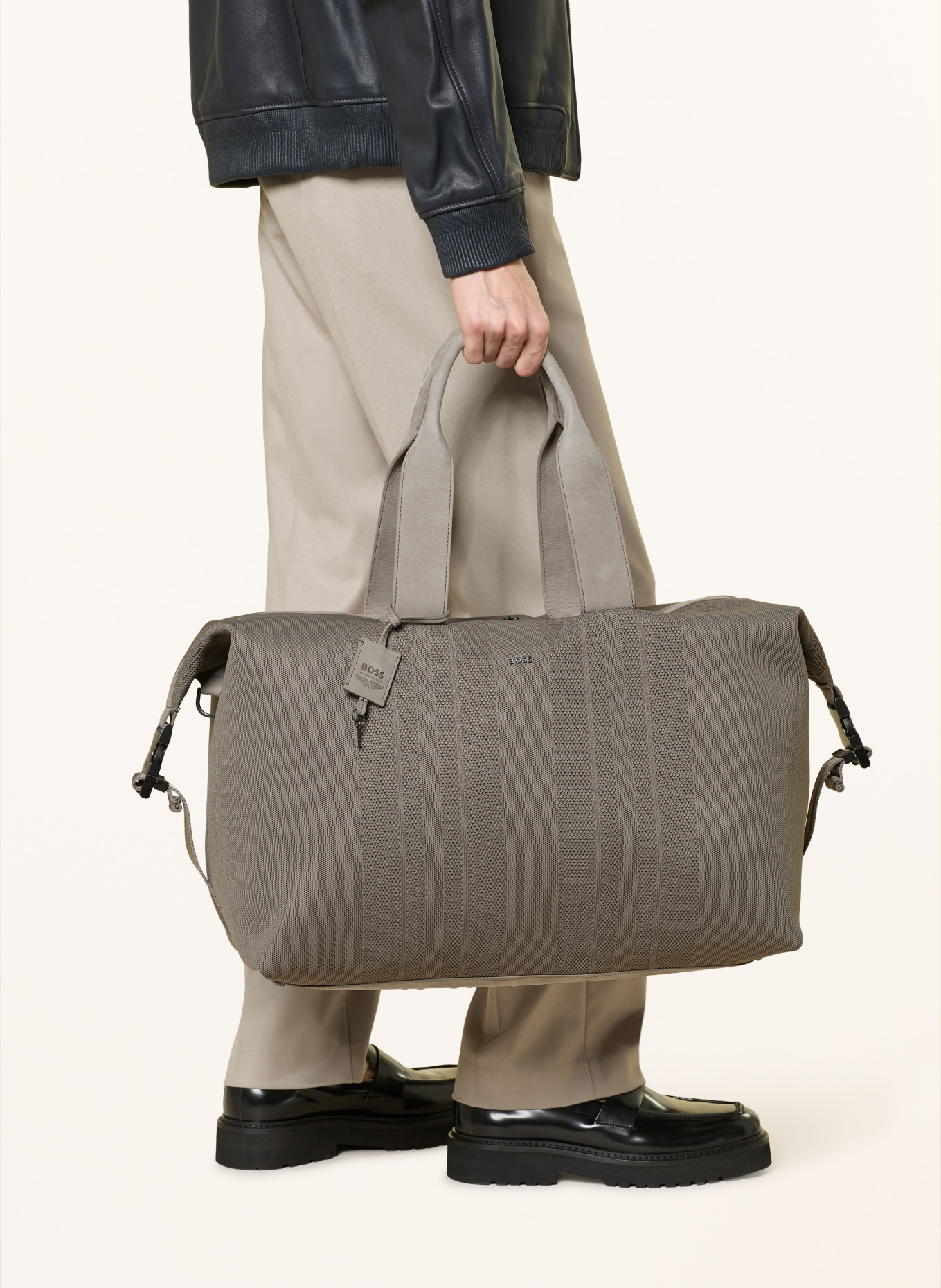 BOSS Reistas HOLDALL: TAUPE