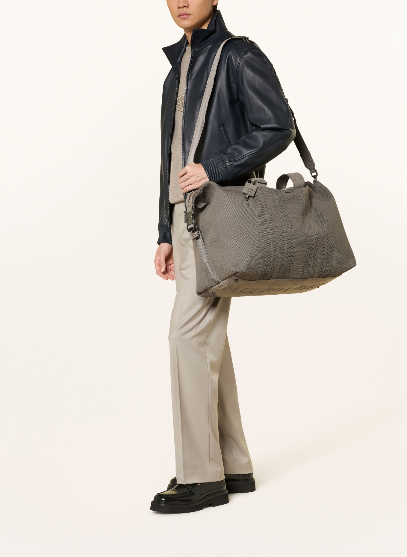 BOSS Reistas HOLDALL: TAUPE