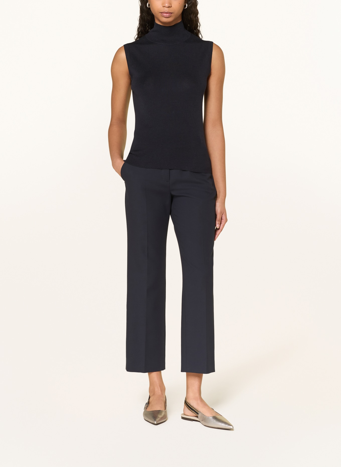 windsor. pletený top: TMAVĚ MODRÁ