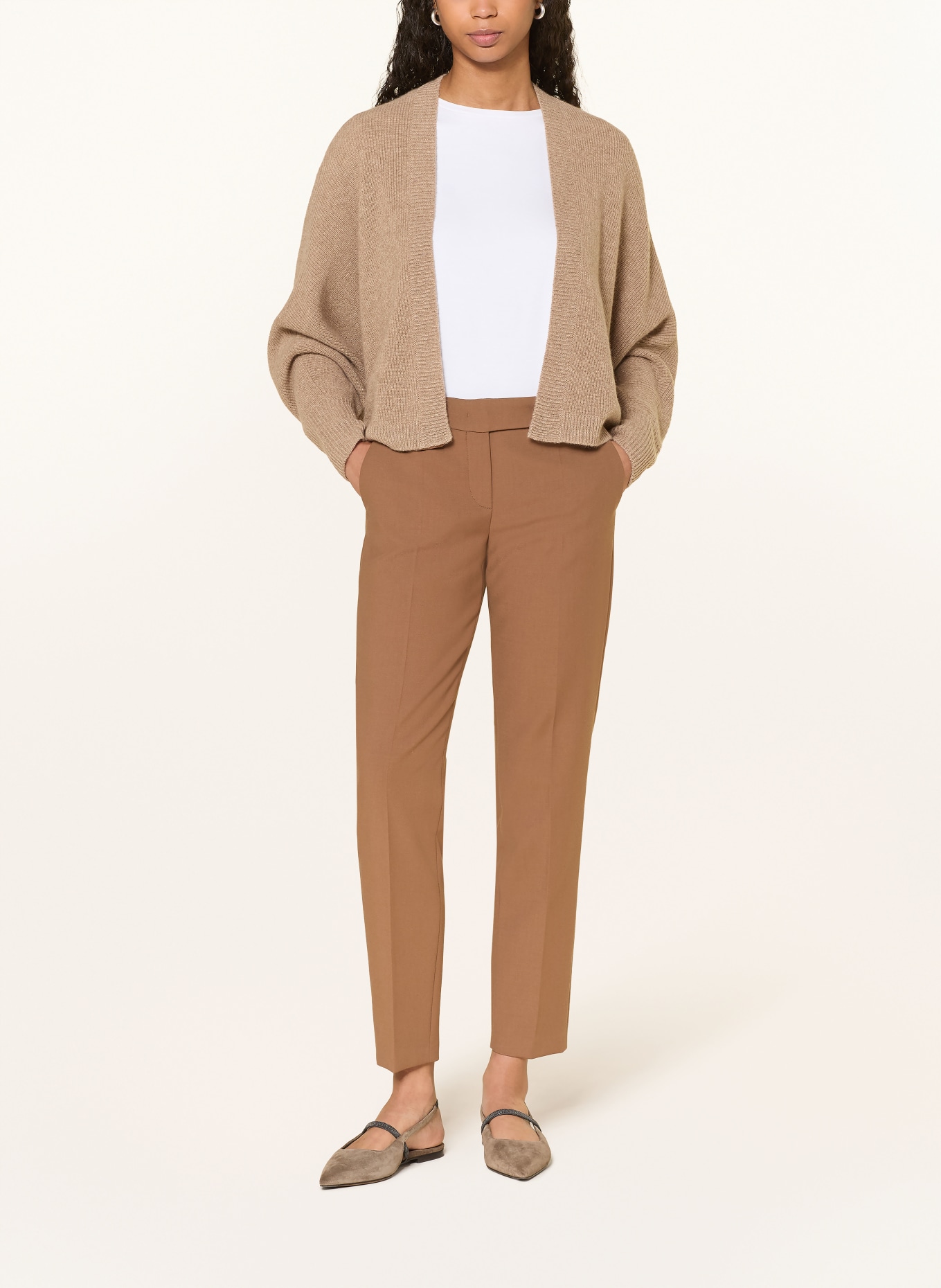 windsor. Knitted cashmere cover: BEIGE