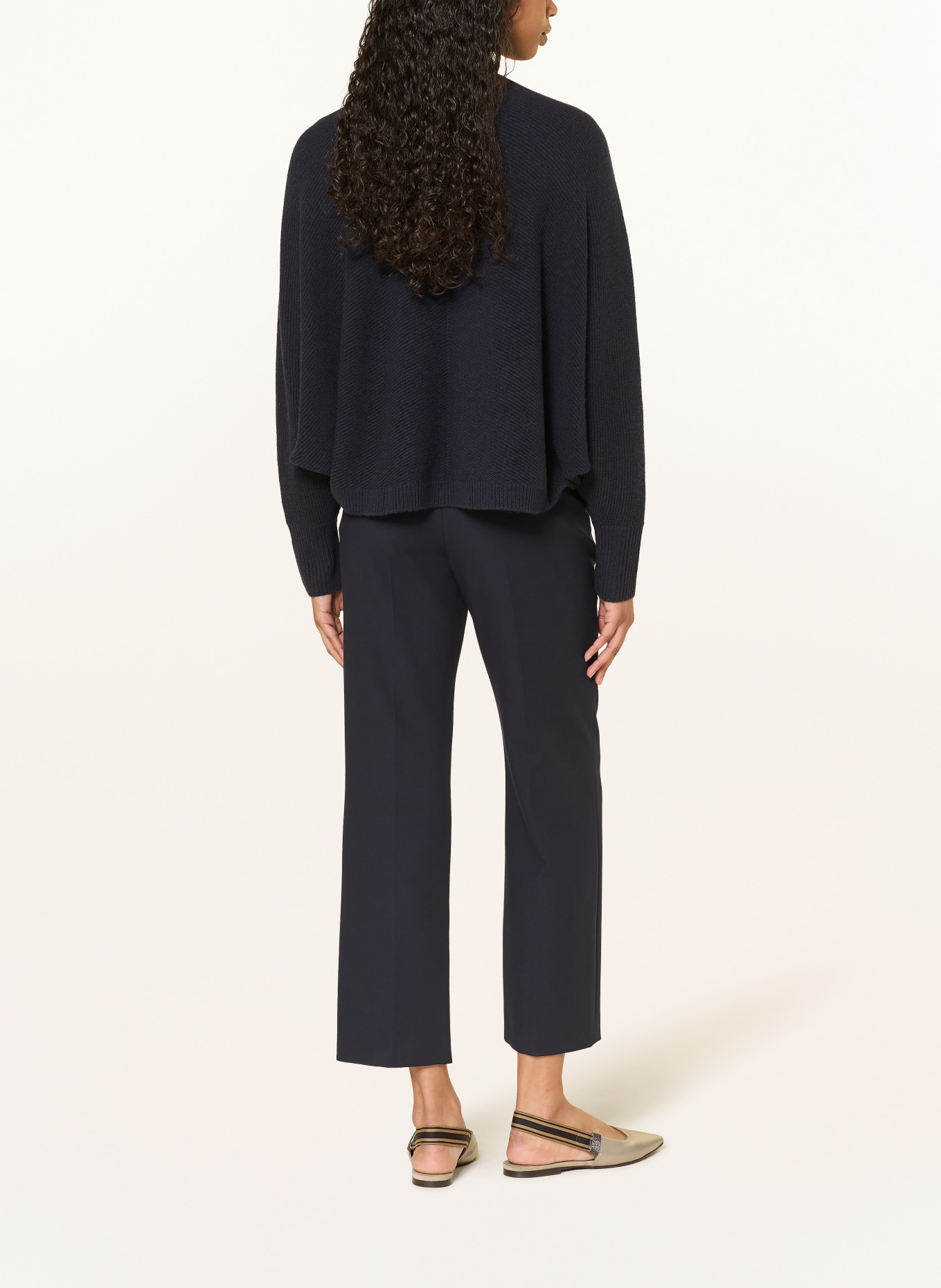 windsor. Knitted cashmere cover: DARK BLUE