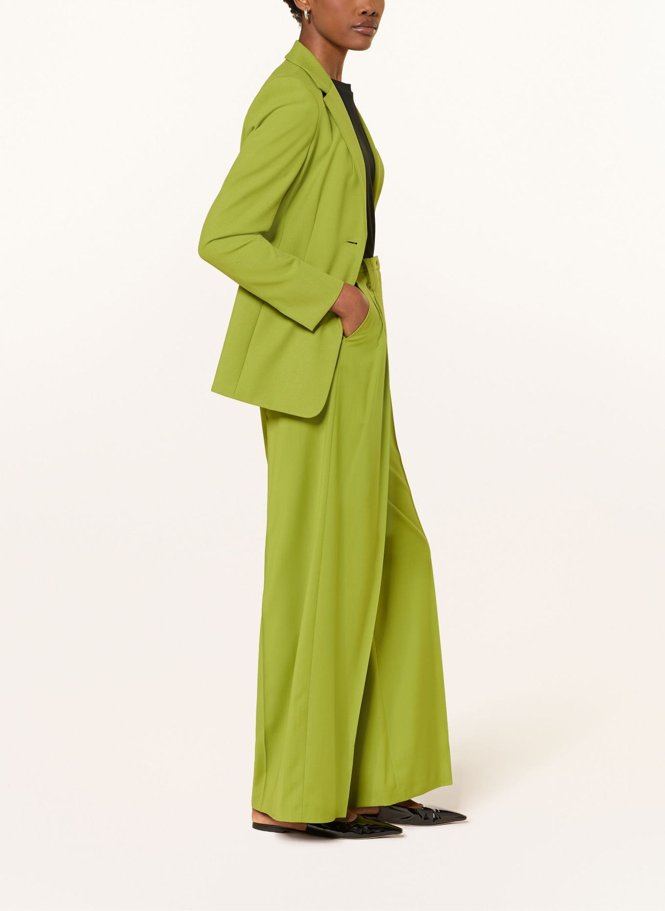 windsor. marlene pants: LIGHT GREEN