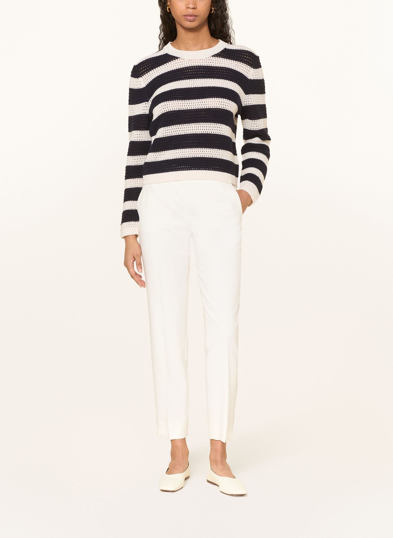 windsor. Svetr s kašmírem: BÍLÁ / TMAVĚ MODRÁ