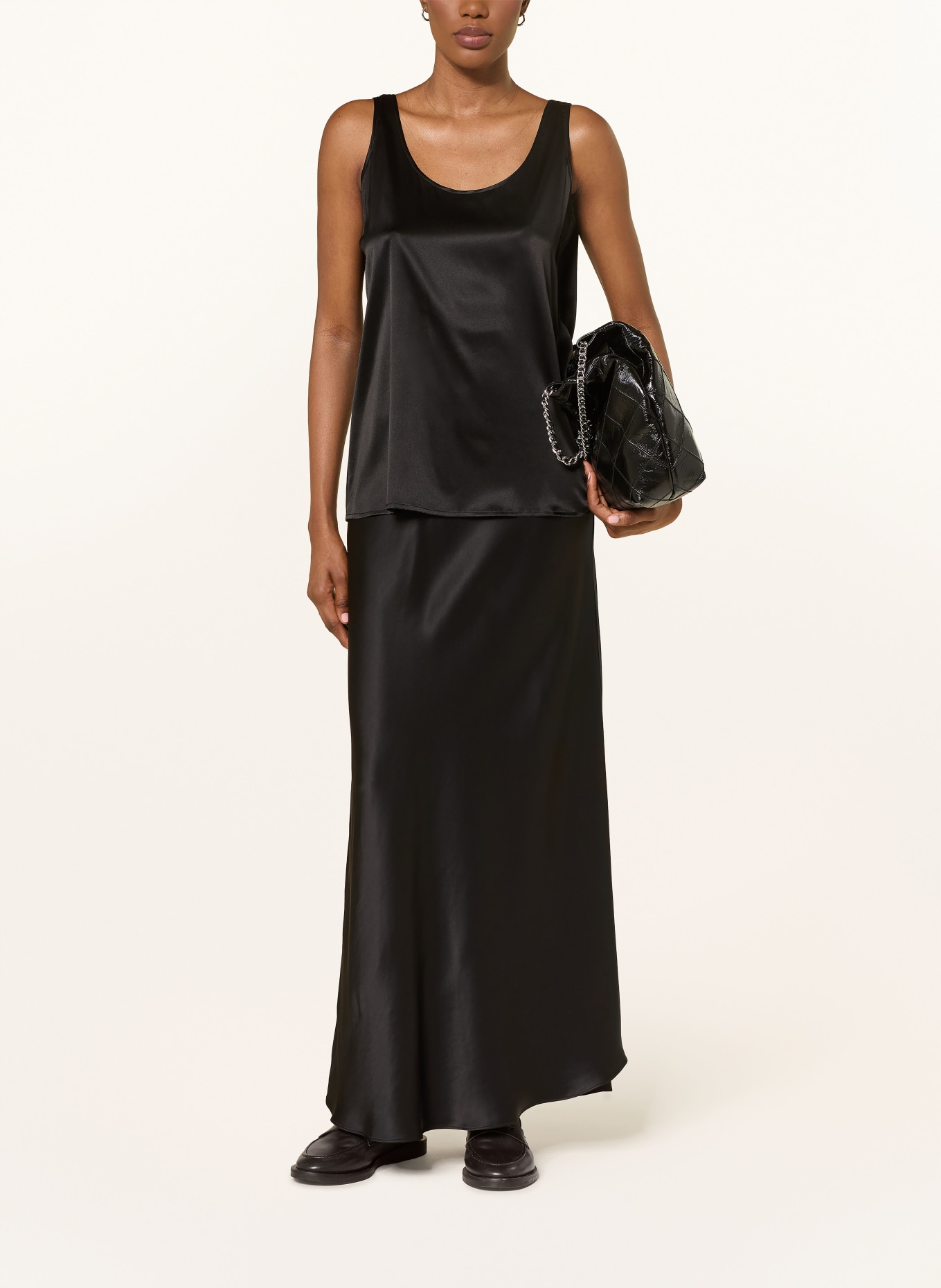 (THE MERCER) N.Y. Satynowa bluzka: CZARNY