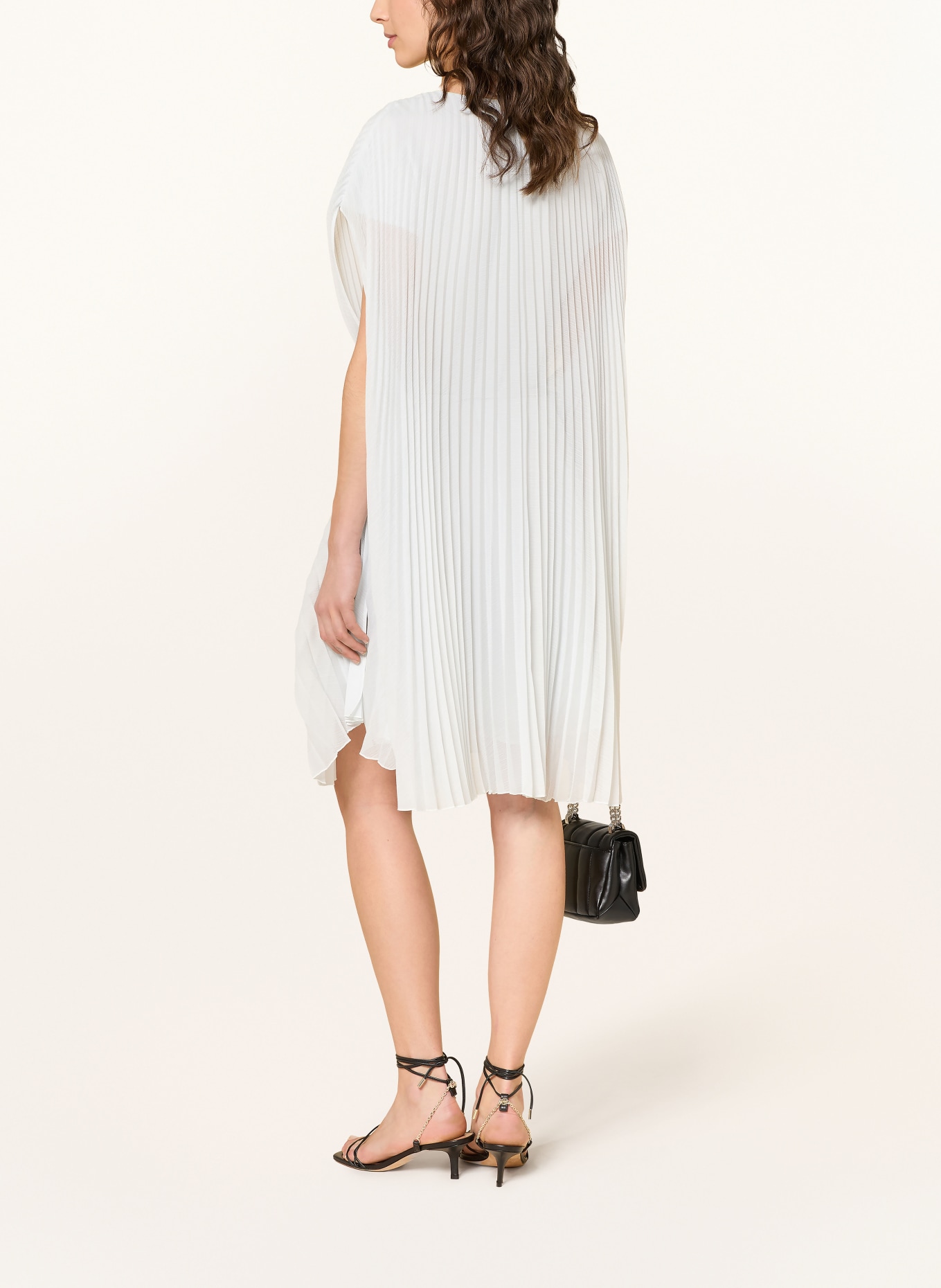 BOSS Koktejlové šaty s plisováním: TMAVĚ MODRÁ