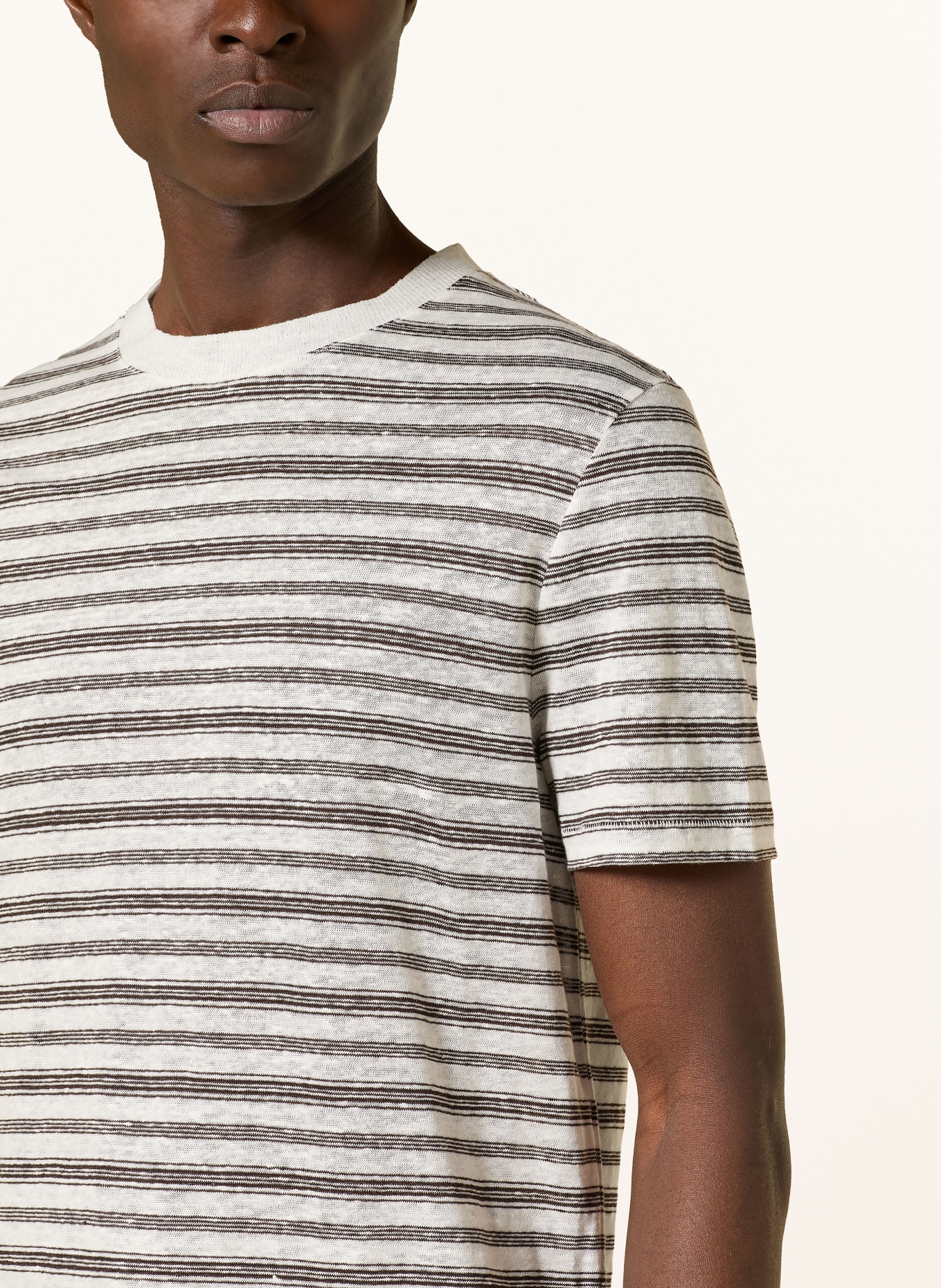 A.P.C. RAY linen T-shirt: ECRU / BLACK