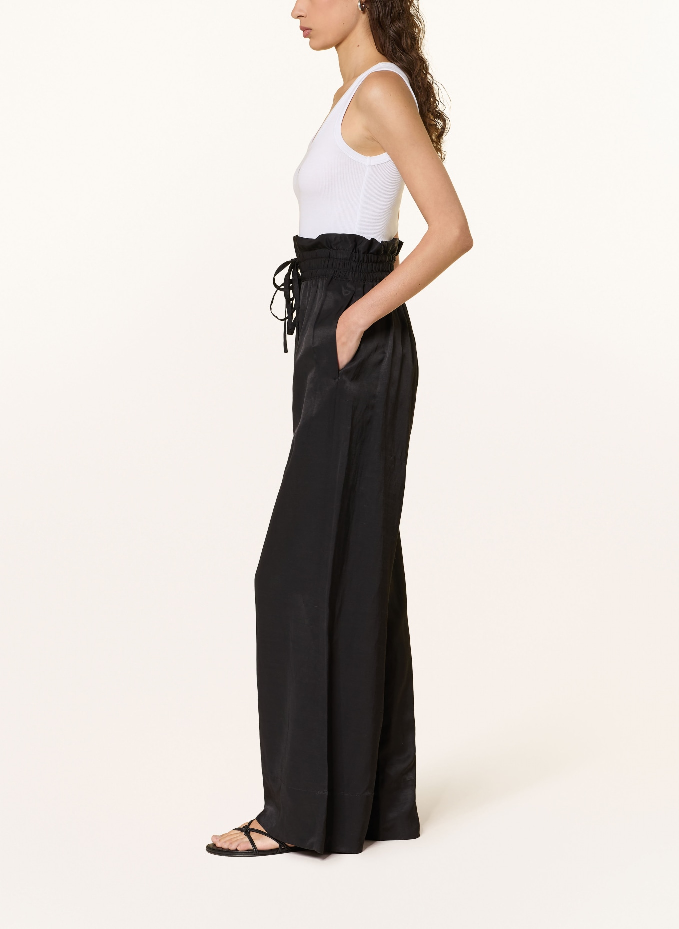 BOSS TACOLA paperbag pants in satin: BLACK