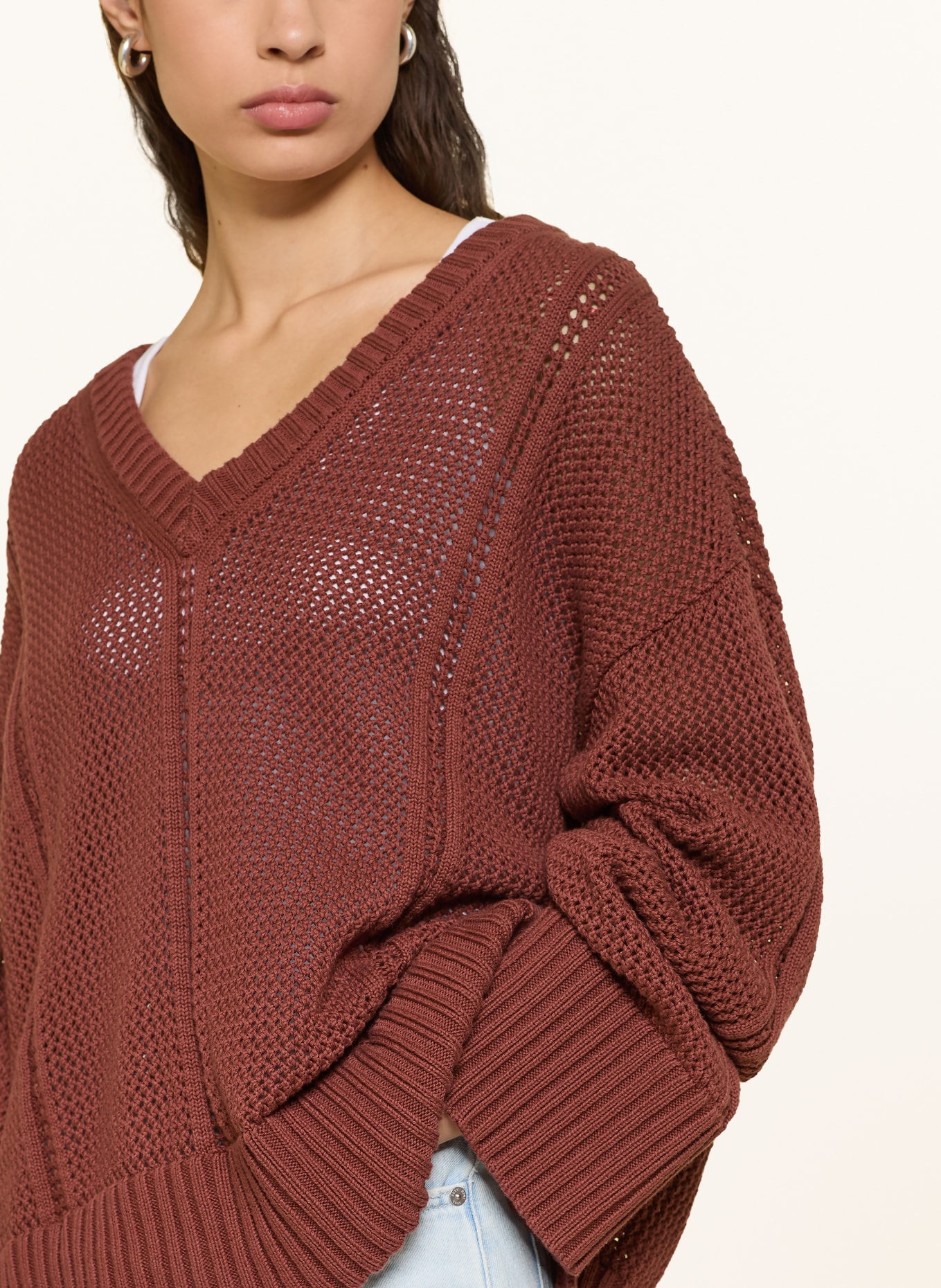 BOSS Oversized svetr FEVRAN: TMAVĚ ORANŽOVÁ / SVĚTLE RŮŽOVÁ