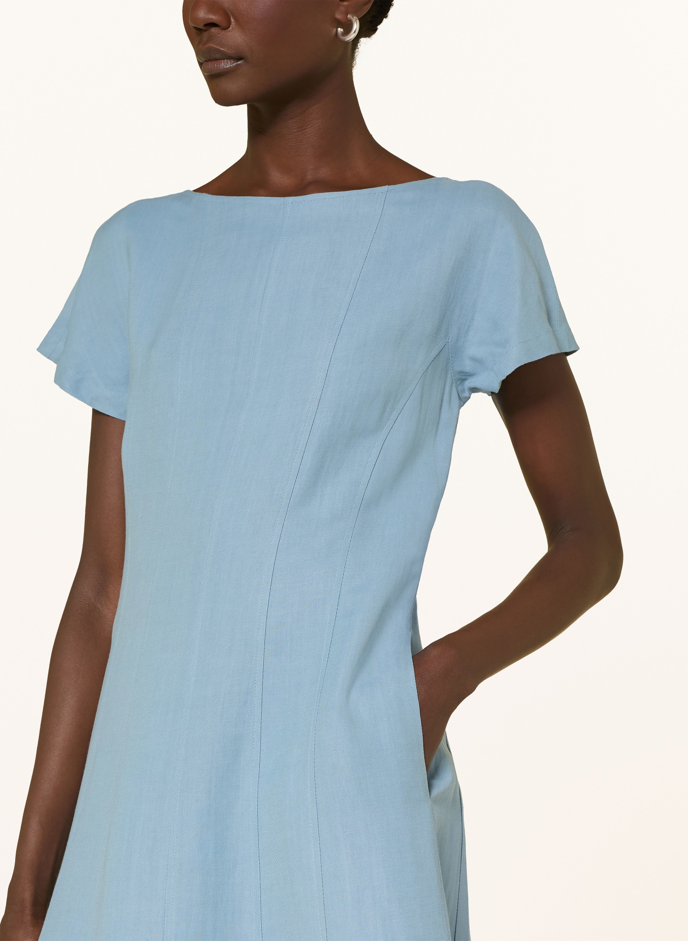 ANTONELLI firenze Kleid: HELLBLAU