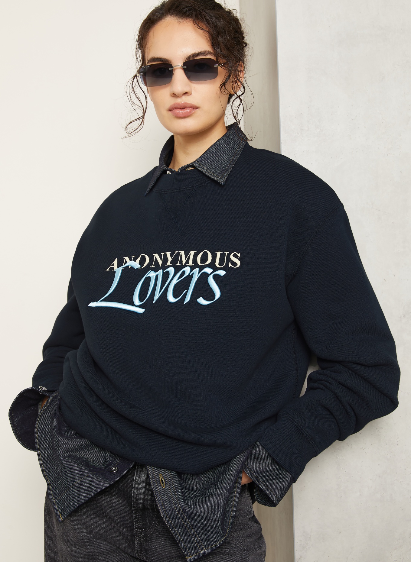 JW ANDERSON Oversized-Sweatshirt ANONYMOUS LOVERS: SCHWARZ / CREME / HELLBLAU