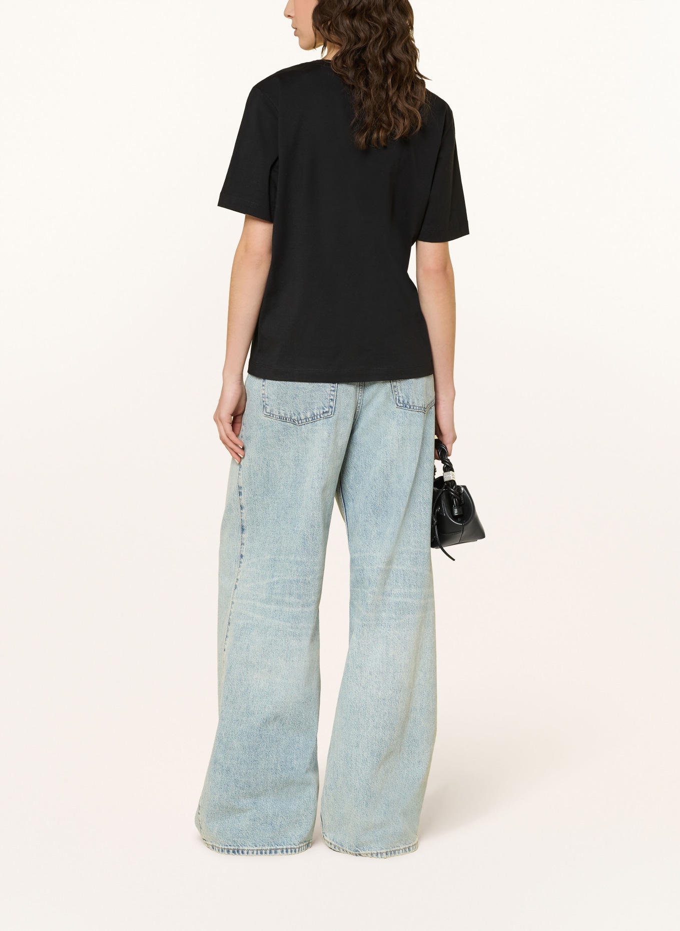 MRS & HUGS T-shirt: CZARNY